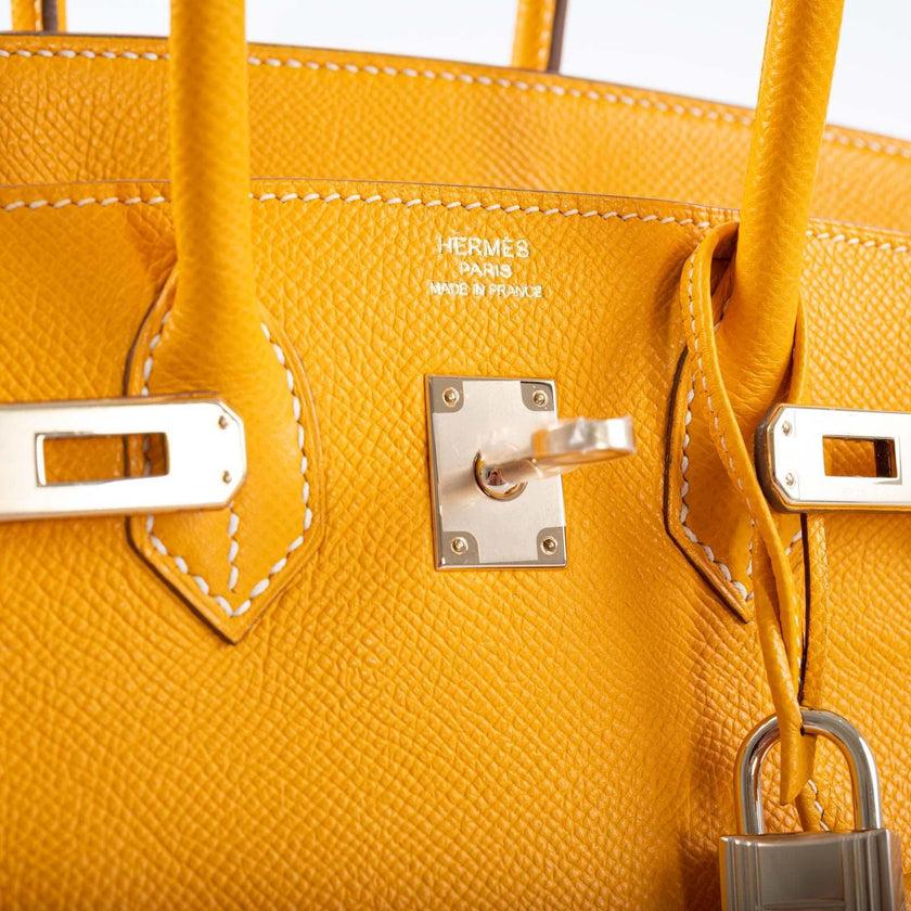 Hermès Birkin 25 Candy Collection Jaune D’or Epsom Gold Hardware Bag For Sale 3