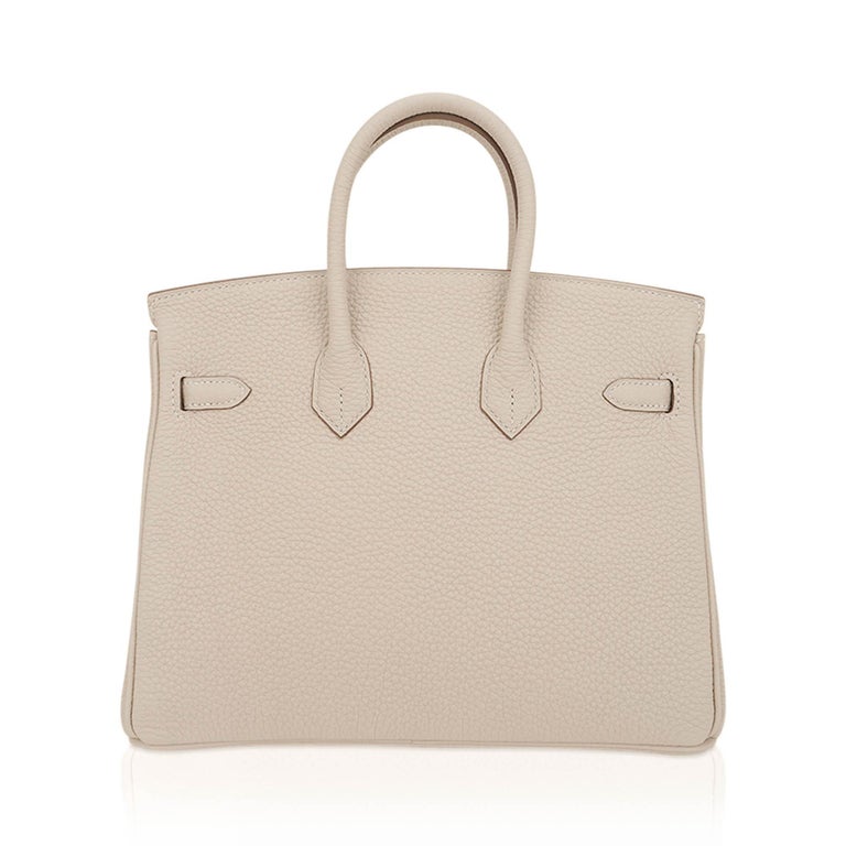 Lv Atlantis Handbag. Excellent amazing wrist bag. Top quality from