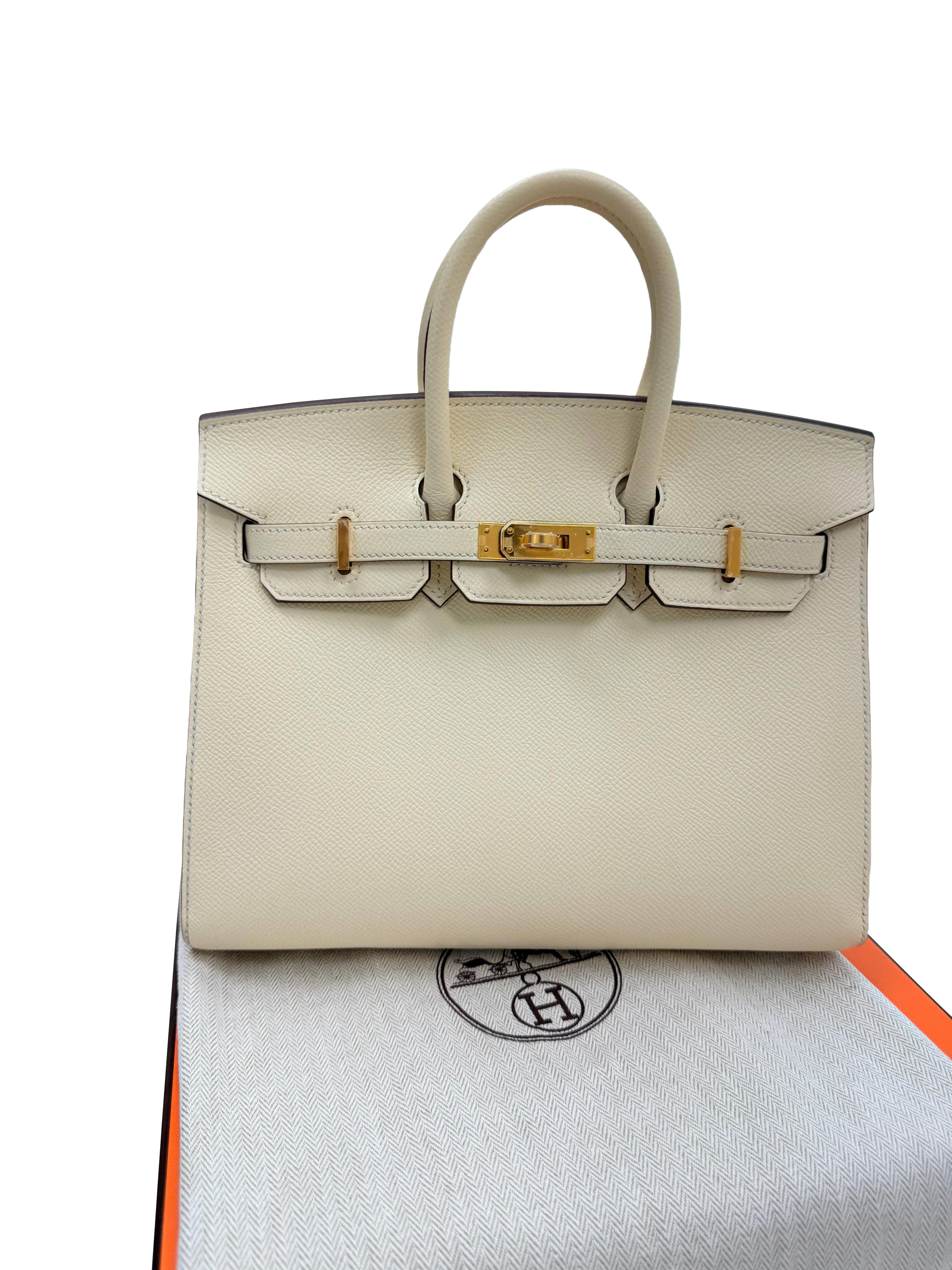 Hermes Birkin 25 Craie Togo Leder Gold Hardware Handtasche im Zustand „Hervorragend“ im Angebot in Aventura, FL