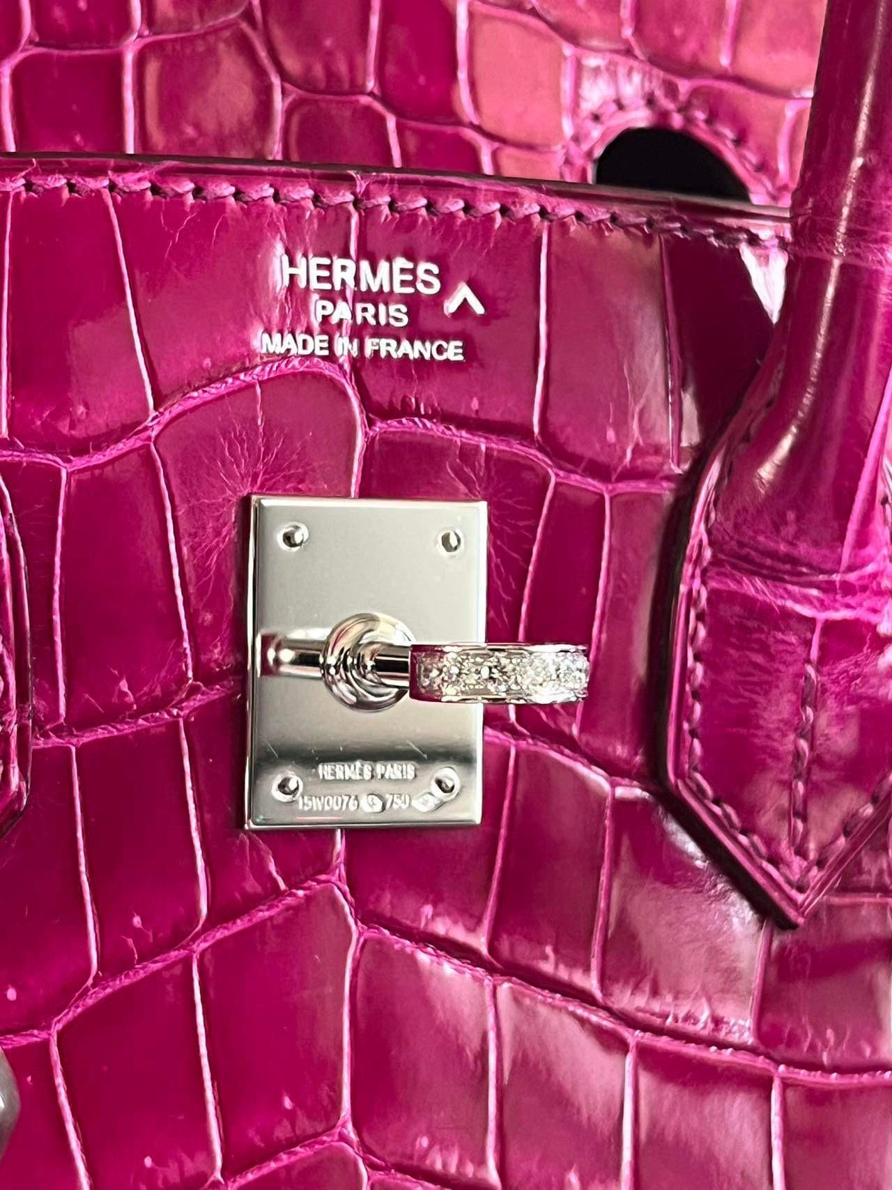 Hermes Birkin 25 Crocodile Porosus Rose Scheherazade with diamonds bag For Sale 4