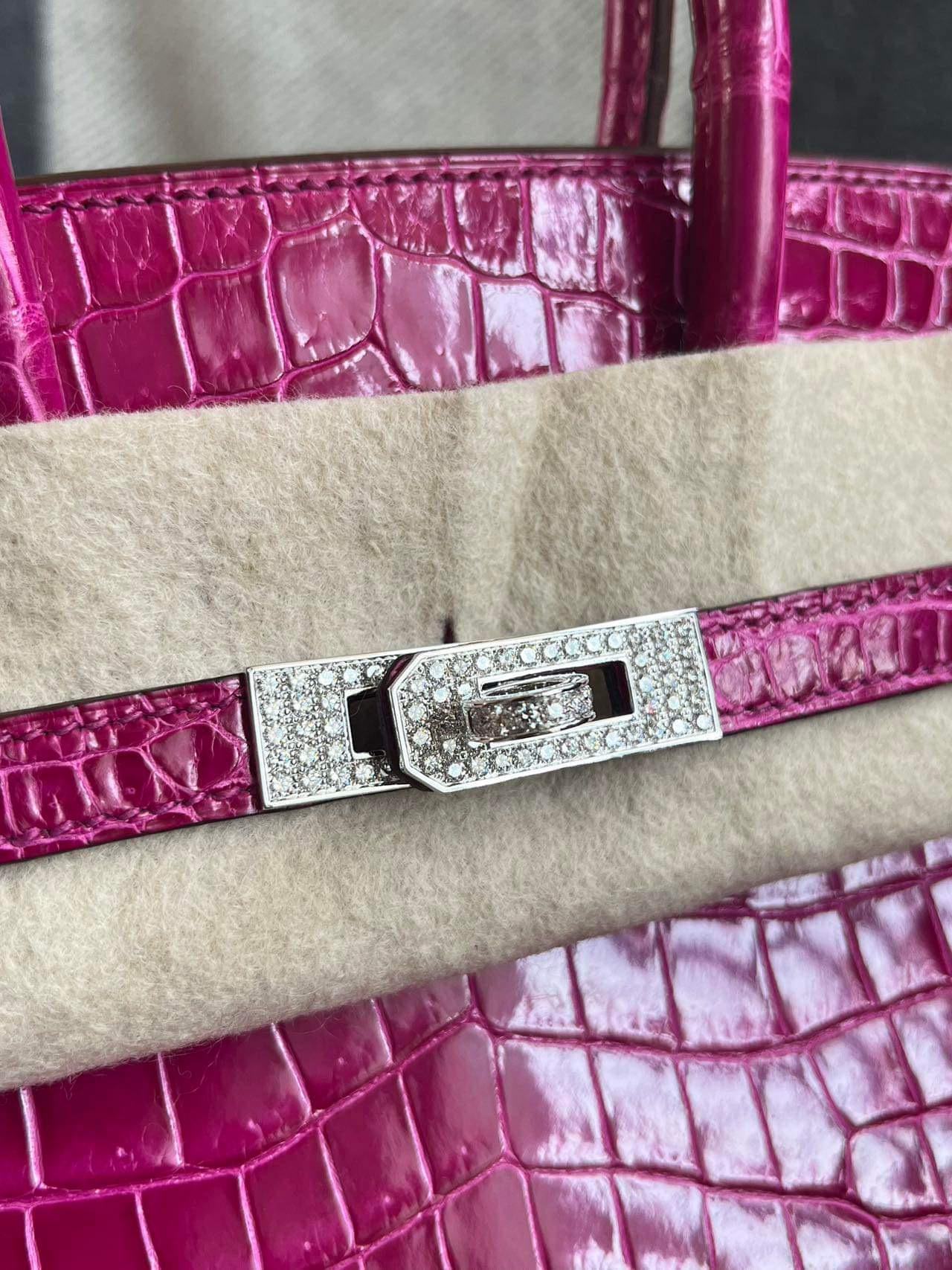 Hermes Birkin 25 Crocodile Porosus Rose Scheherazade with diamonds bag For Sale 6