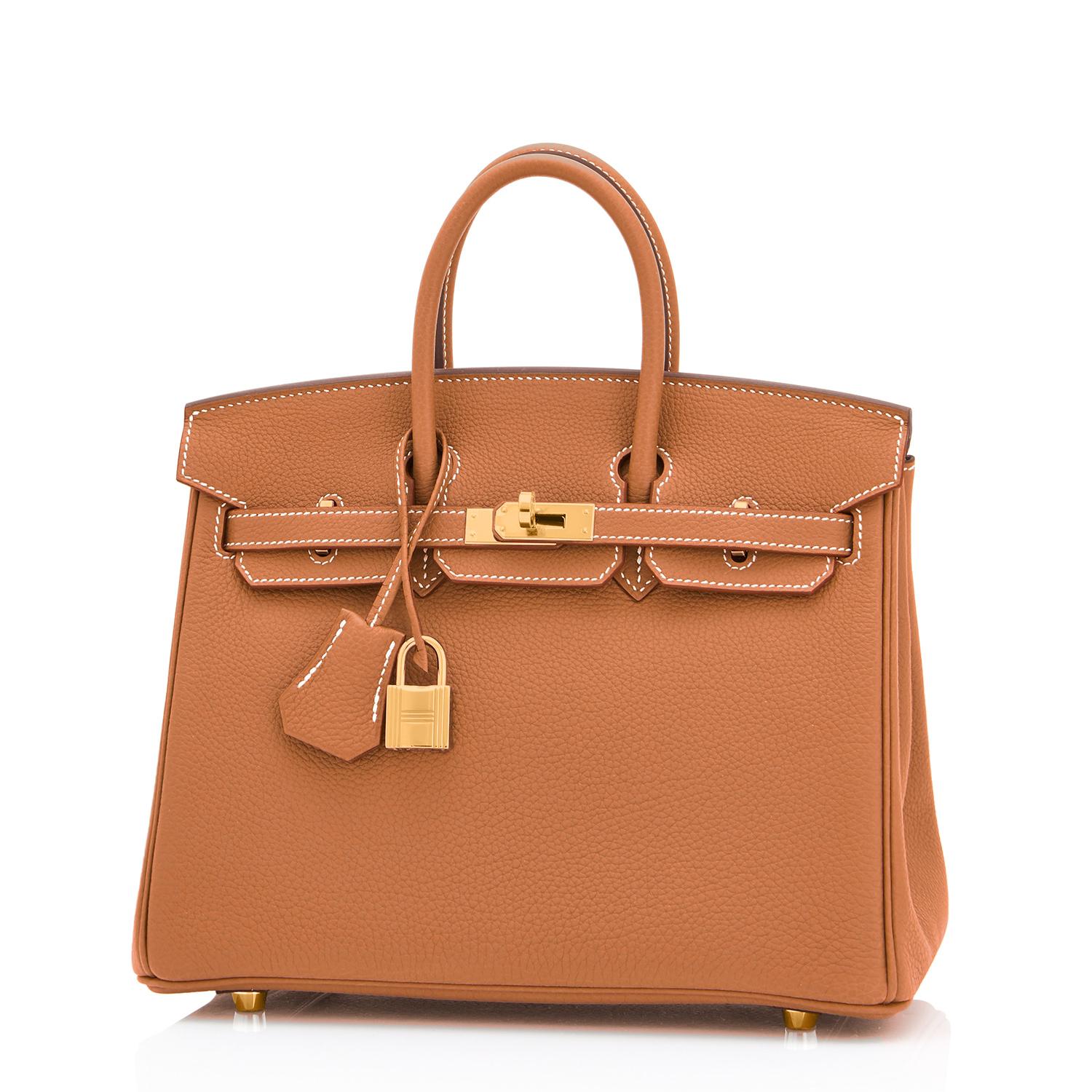 Hermes Birkin 25 Gold Camel Tan Bag Togo Gold Hardware Y Stamp, 2020
Here it is- the most sought-after, number one requested Birkin of spring summer 2021!
Just purchased from Hermes store; bag bears new interior 2020 Y Stamp.
Brand New in Box. Store