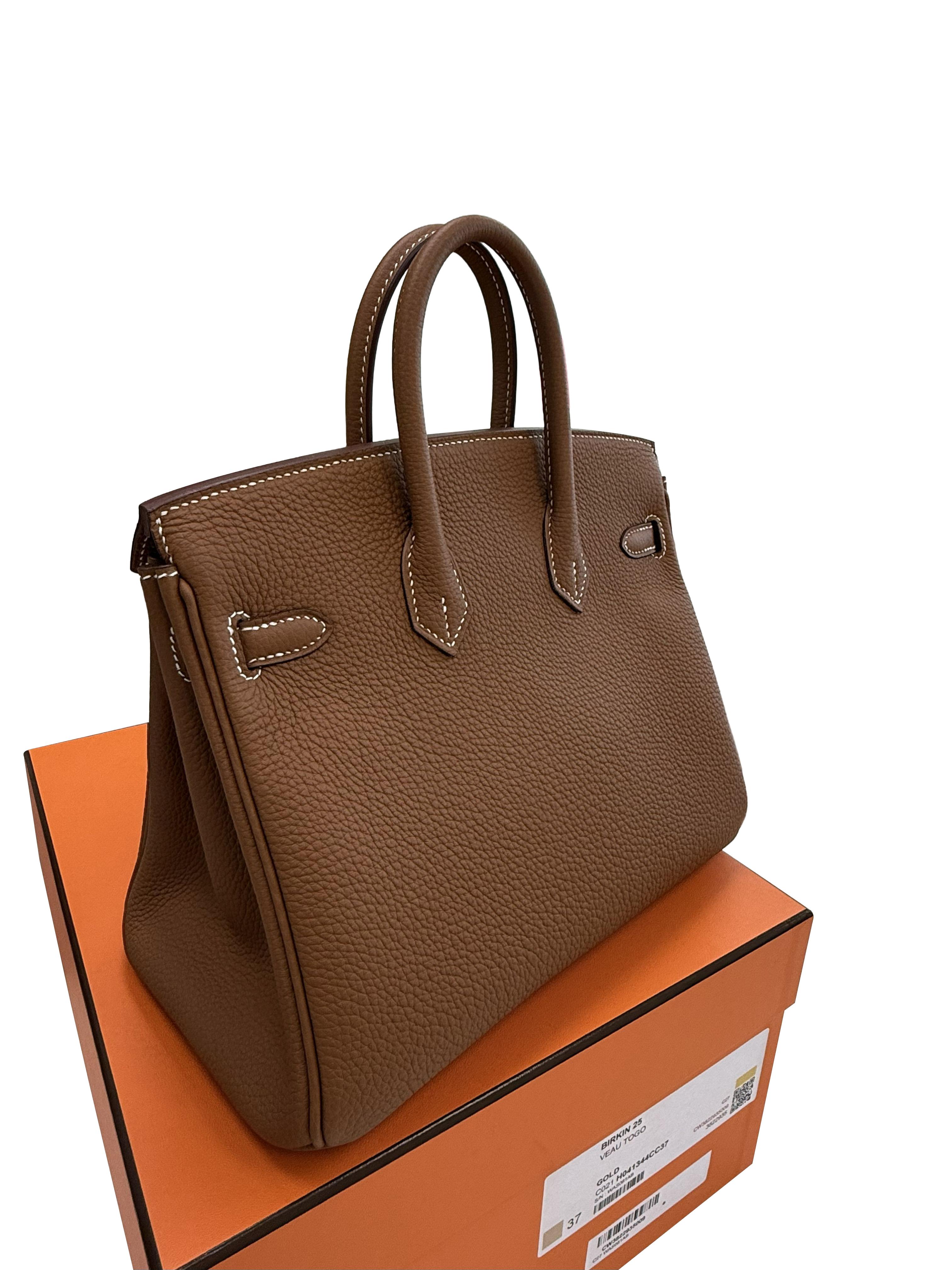 Hermes Birkin 25 Oro Pelle Togo Con Hardware Oro Borsetta in vendita 7