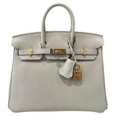 Hermes Birkin 25 Gris Perle Pearl Gray Togo Leather Gold Hardware Top Handle Bag