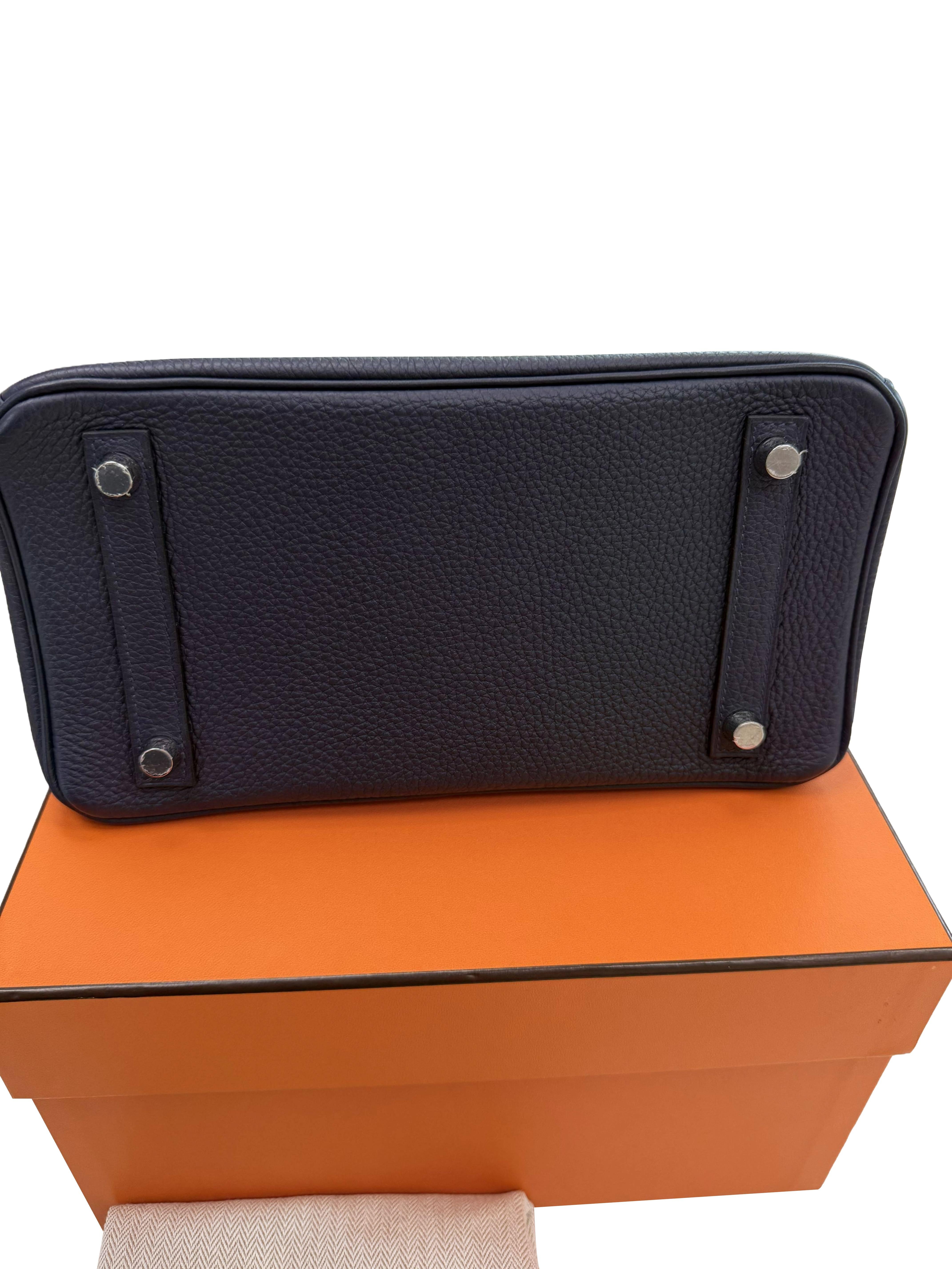 Hermes Birkin 25 Handtasche Blau Togo Leder Handtasche mit Palladium Hardware im Angebot 15