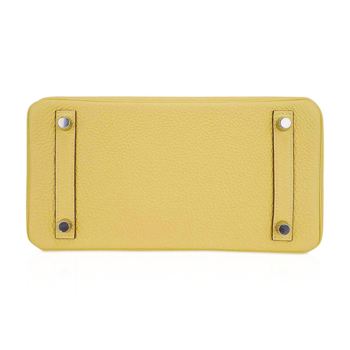 Hermès - Sac Birkin 25 jaune poussin en cuir Togo avec accessoires en palladium en vente 5