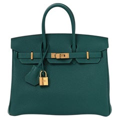 Hermes Birkin 25 aus Malachit-Togo-Leder mit goldenen Beschlägen – Handtasche