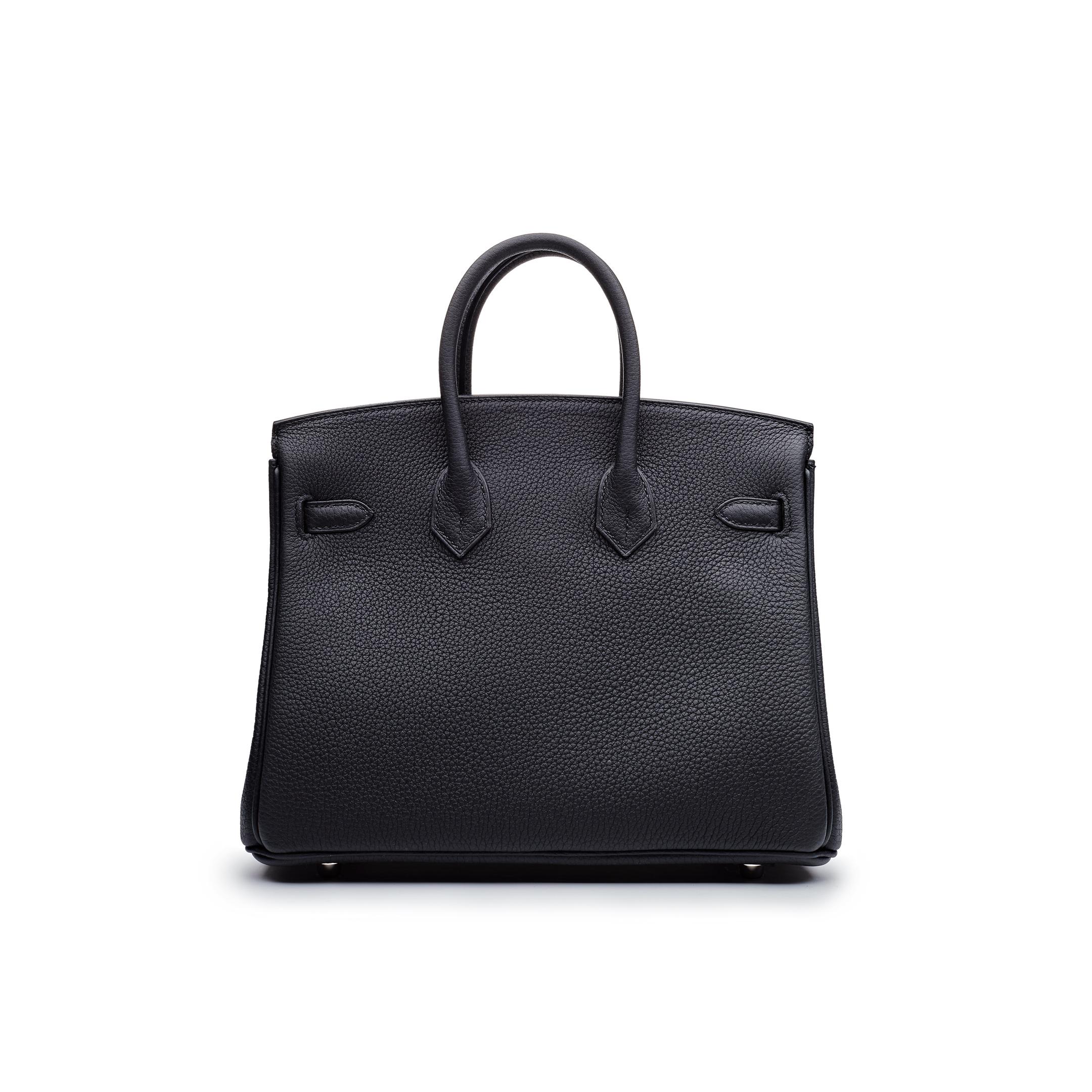 Hermes Birkin 25 Noir Togo Leather Palladium Hardware In New Condition In New York, NY