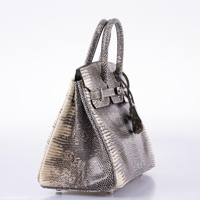 Hermès Birkin 25 Ombre Lizard Palladium Hardware

Hermès Lizard Birkin bags are one of the most sought-after fashion items in the world, their rarity attributed to the stringent quality standards applied to the selection of lizard skins by the