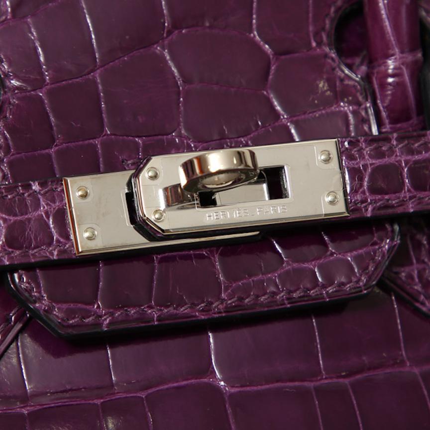 Hermes Birkin 25 Purple Crocodile Exotic Leather Top Handle Satchel Tote Bag

Crocodile
Palladium plated hardware
Leather lining
Turn-lock closure
Made in France
Date code present
Handle drop 3