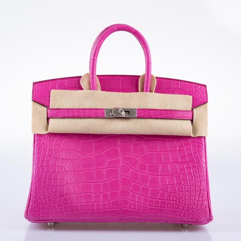 Hermès Birkin 25 Rose Shocking Matte Alligator Palladium Hardware Bag at  1stDibs
