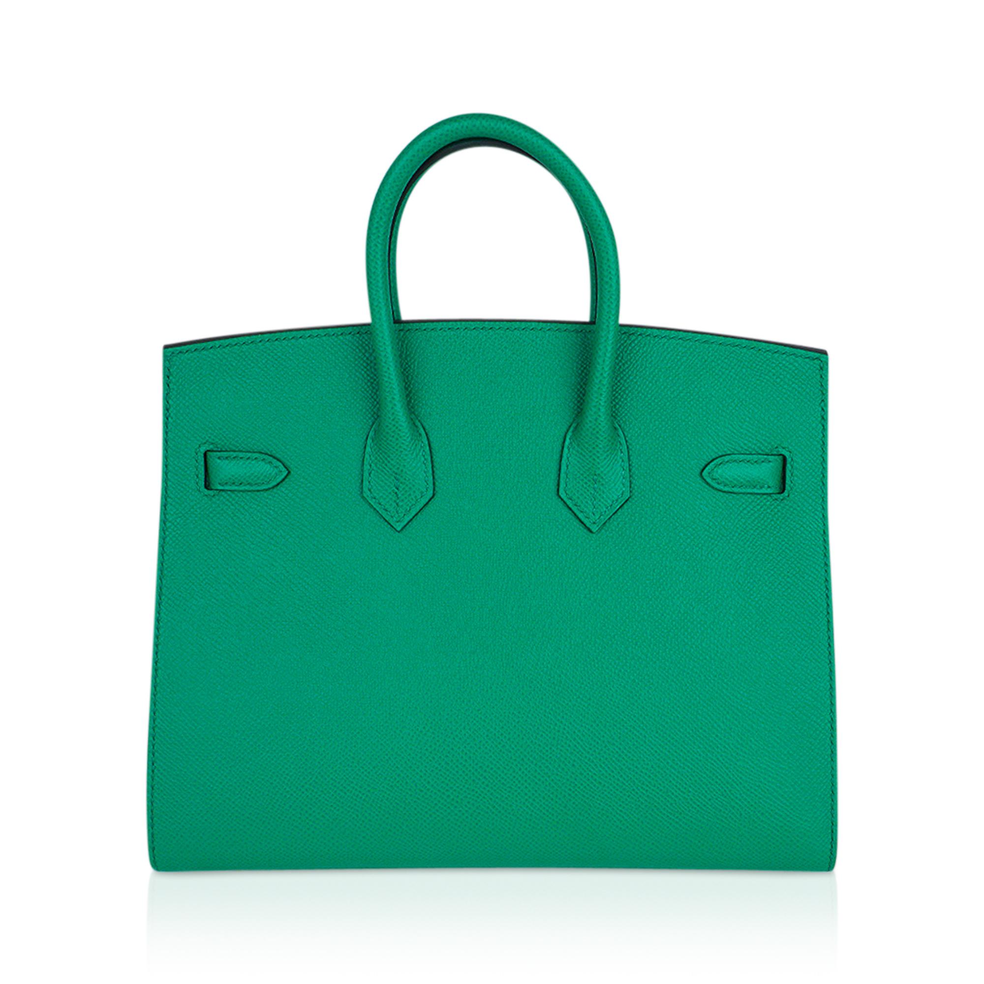 Hermes Birkin Sellier 25 Bag Vert Jade Gold Hardware Epsom Leather In New Condition For Sale In Miami, FL