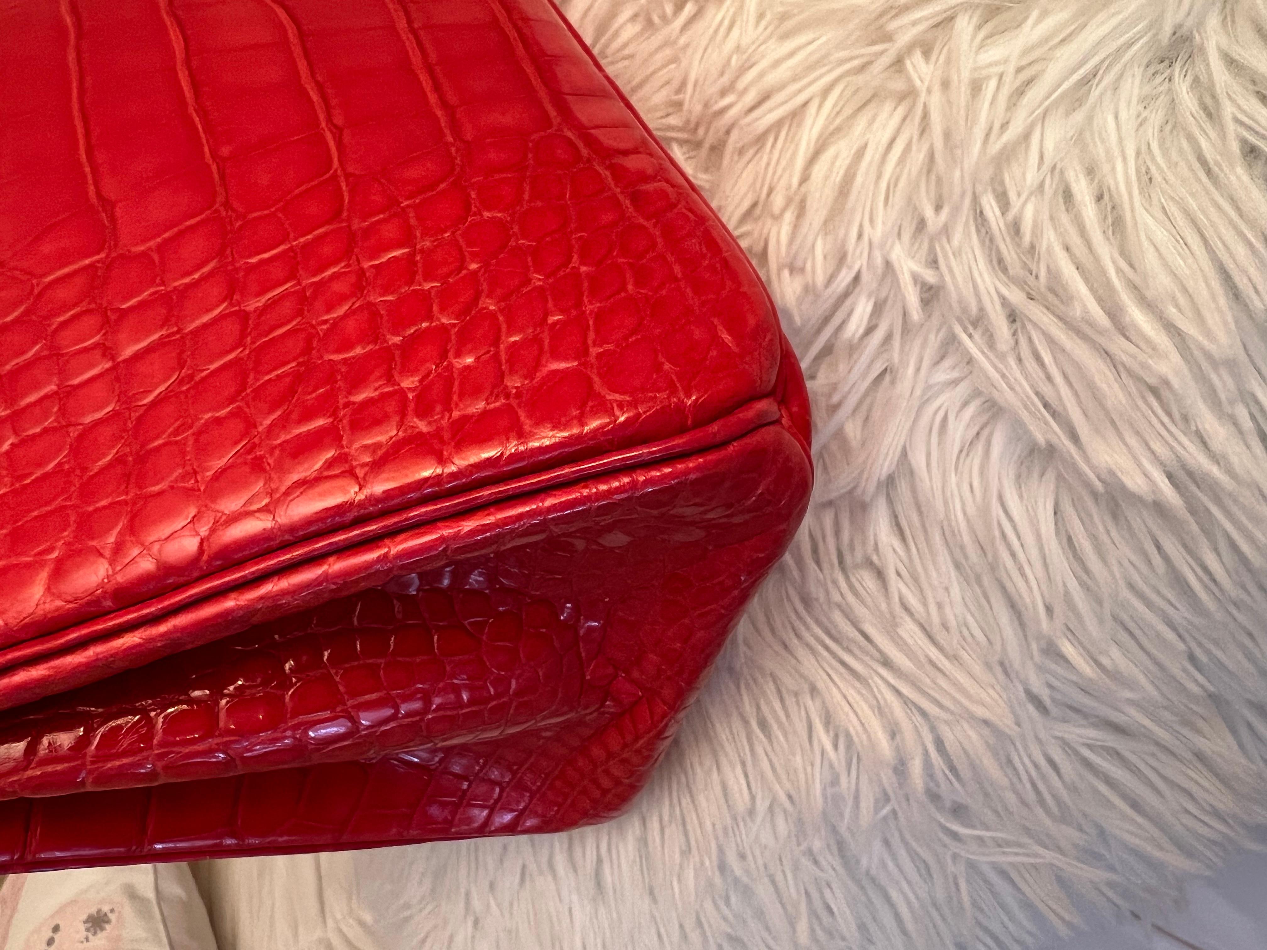 Hermes Birkin 25 shiny Bougainvillea alligator bag PHW In Good Condition For Sale In New York, NY