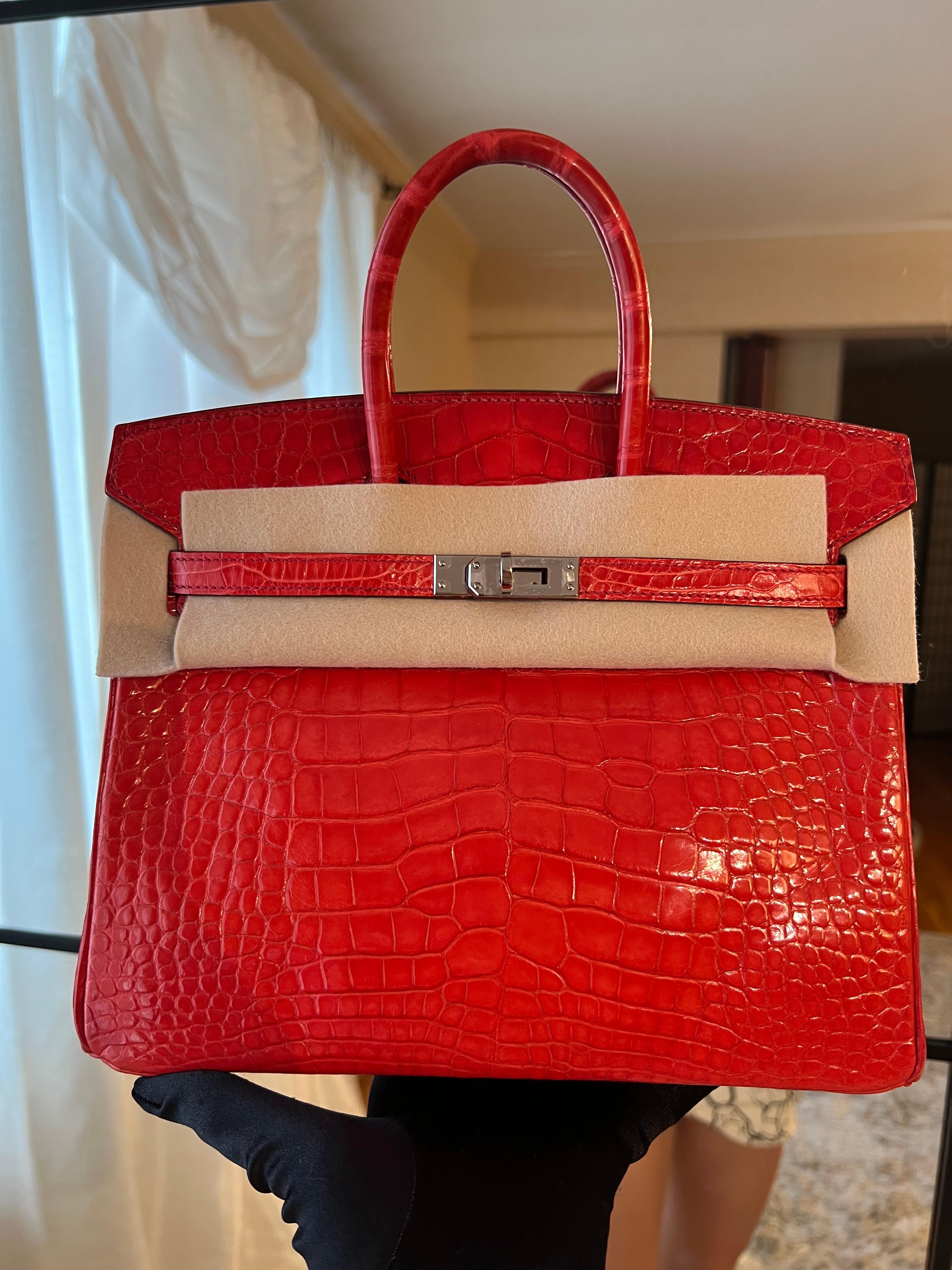 Hermes Birkin 25 shiny Bougainvillea alligator bag PHW For Sale 4