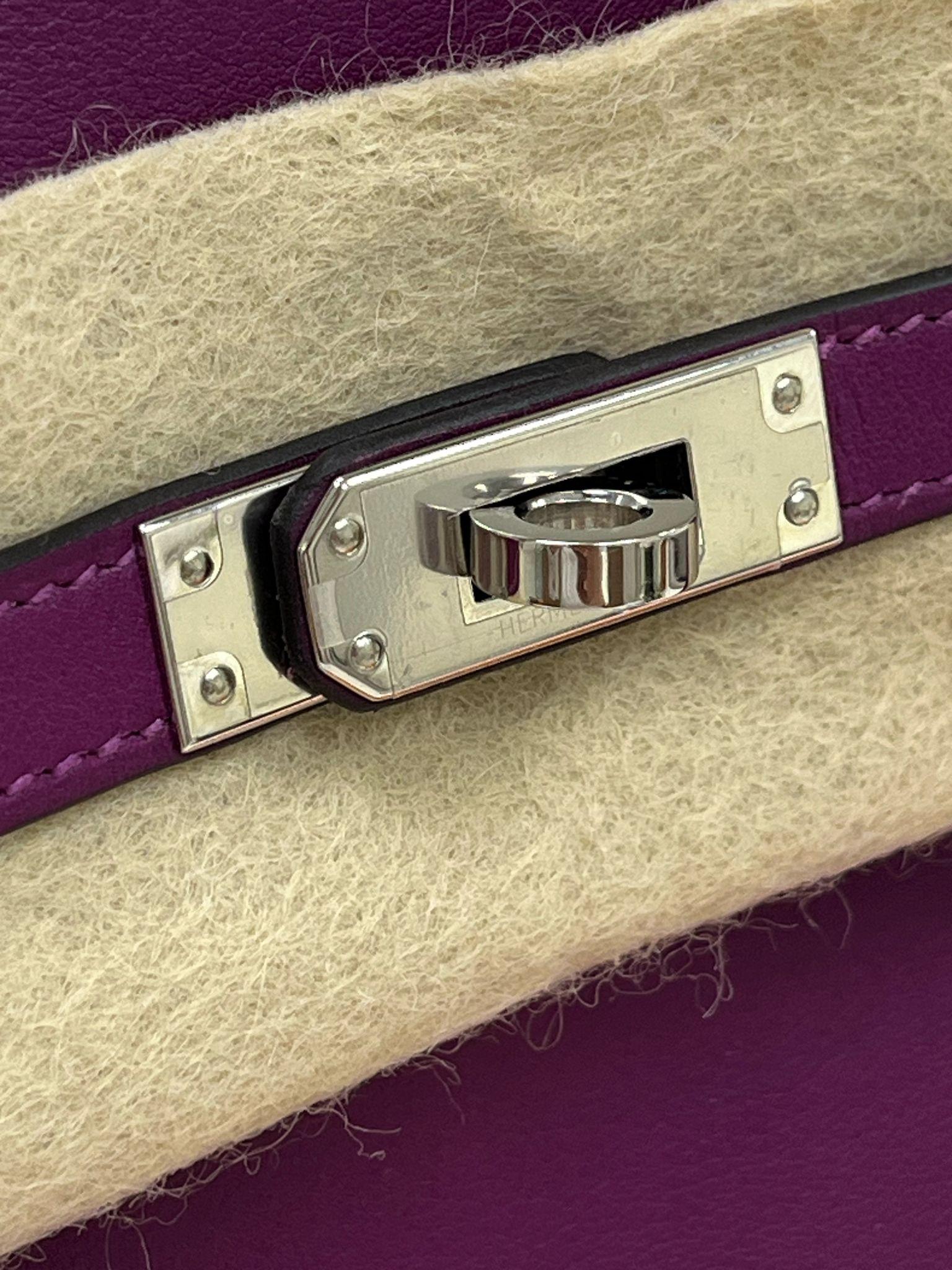 Hermes Birkin 25 Swift Leather Anemone Palladium Hardware Handbag For Sale 14