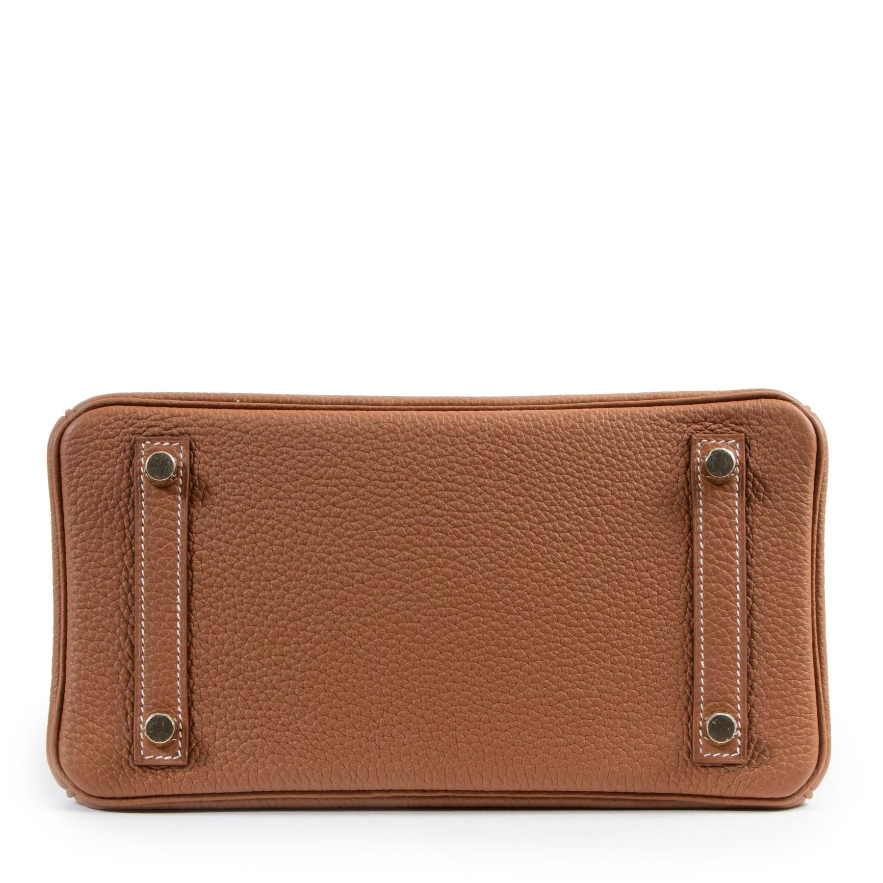 Hermès Birkin 25 Veau Togo Gold GHW In New Condition For Sale In Antwerp, BE