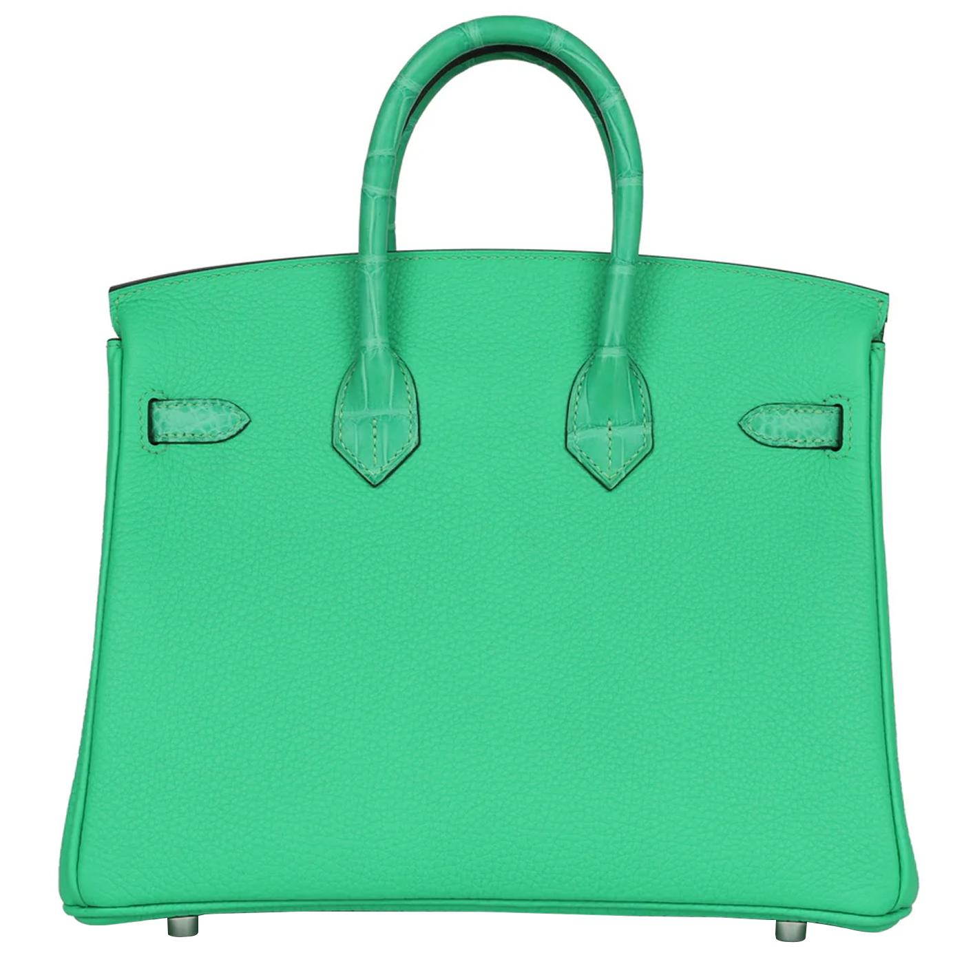 Hermes Birkin 25 Vert Comics Togo Matte Alligator Touch Palladium Hardware In condizioni Nuovo in vendita a Aventura, FL