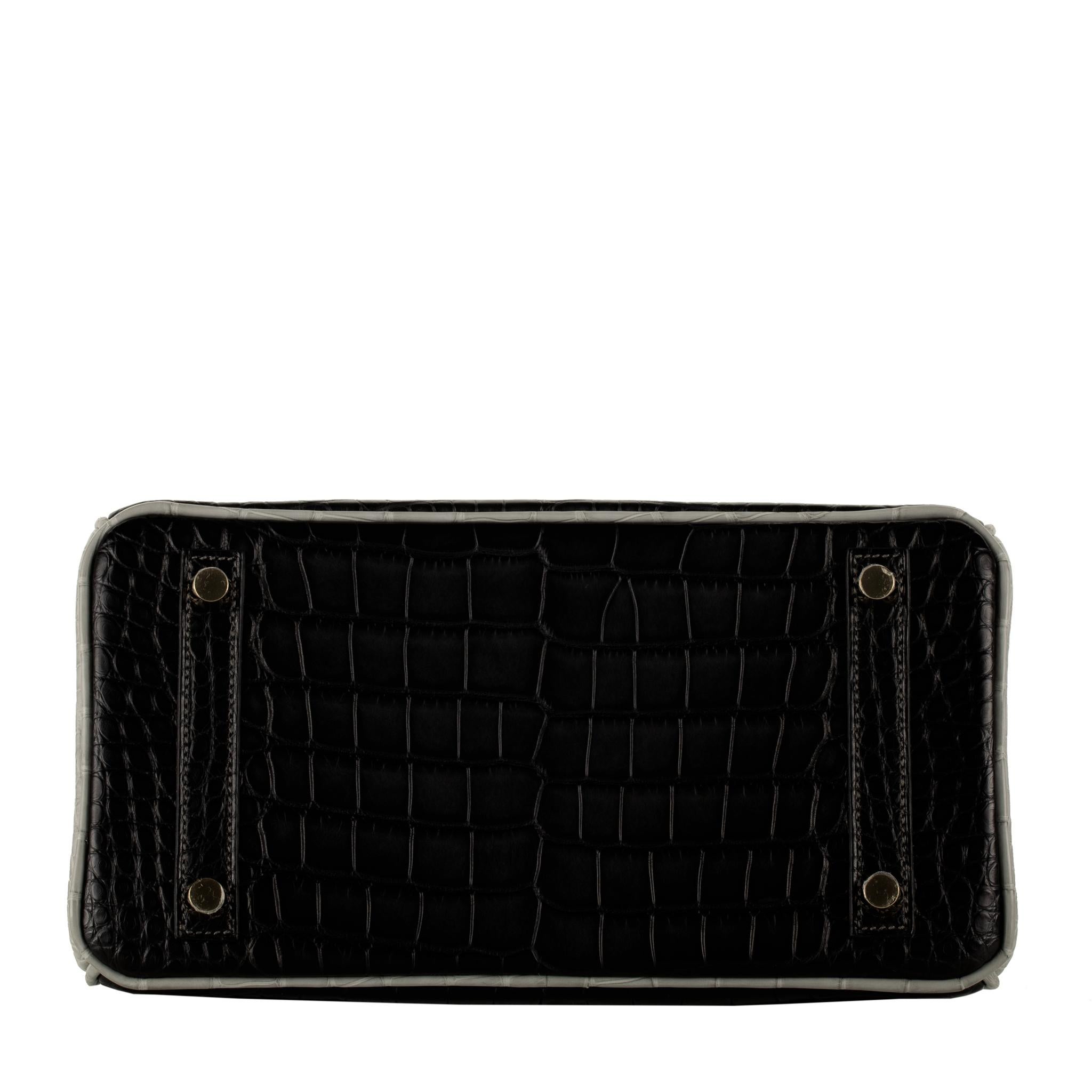 Women's or Men's Hermès Birkin 25cm Black & Gris Perle Matte Alligator Brushed Gold Hardware