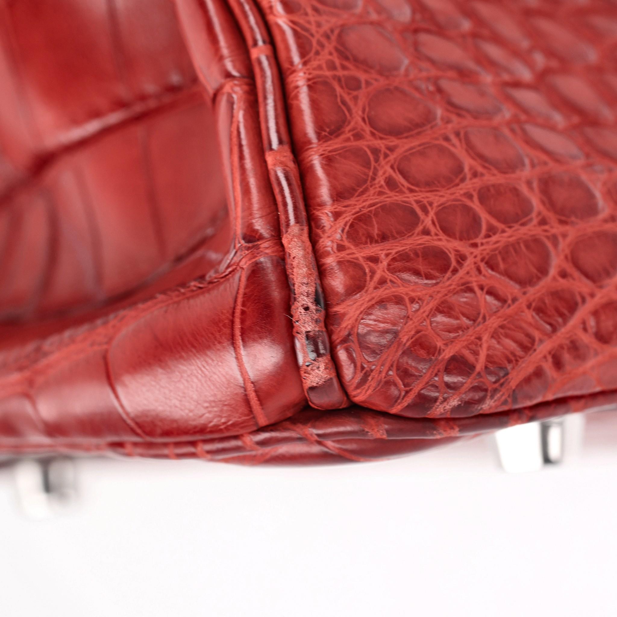 Hermes Birkin 30 Alligator Mississippiensis Skin Handbag For Sale 6
