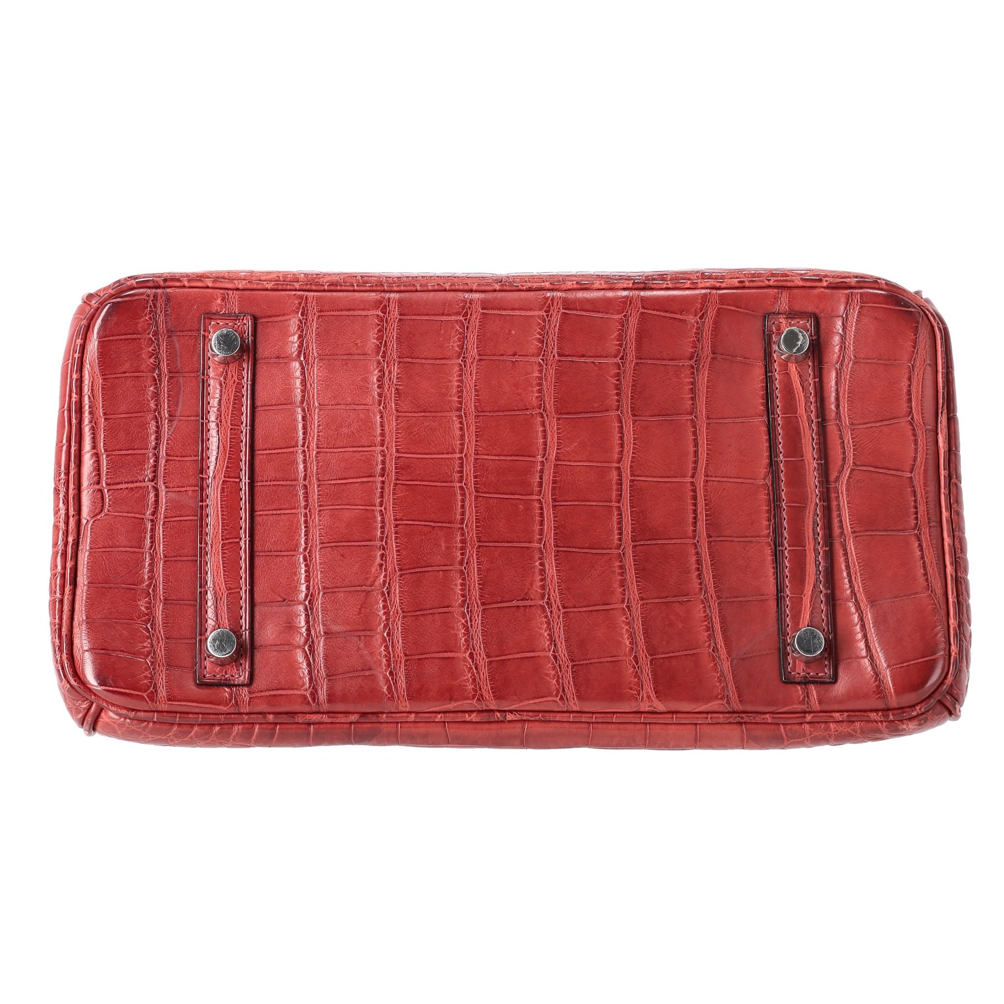 Women's Hermes Birkin 30 Alligator Mississippiensis Skin Handbag For Sale
