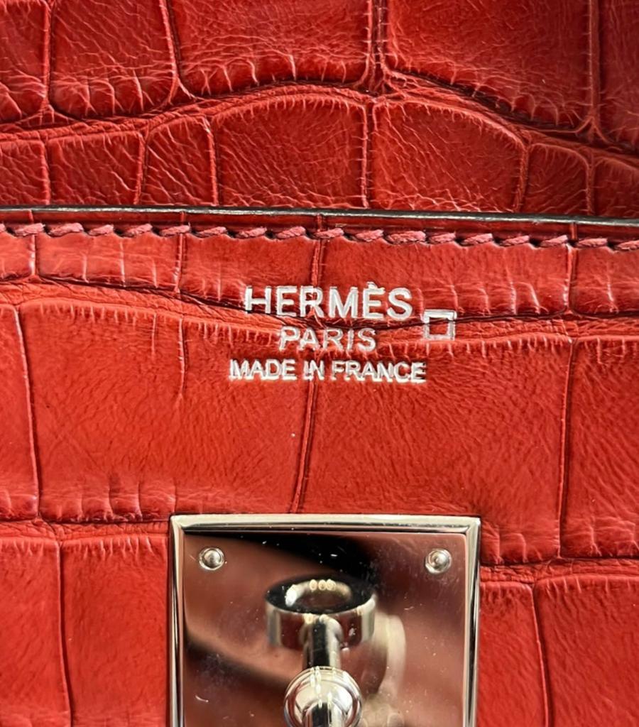 Hermes Birkin 30 Alligator Mississippiensis Skin Handbag For Sale 2