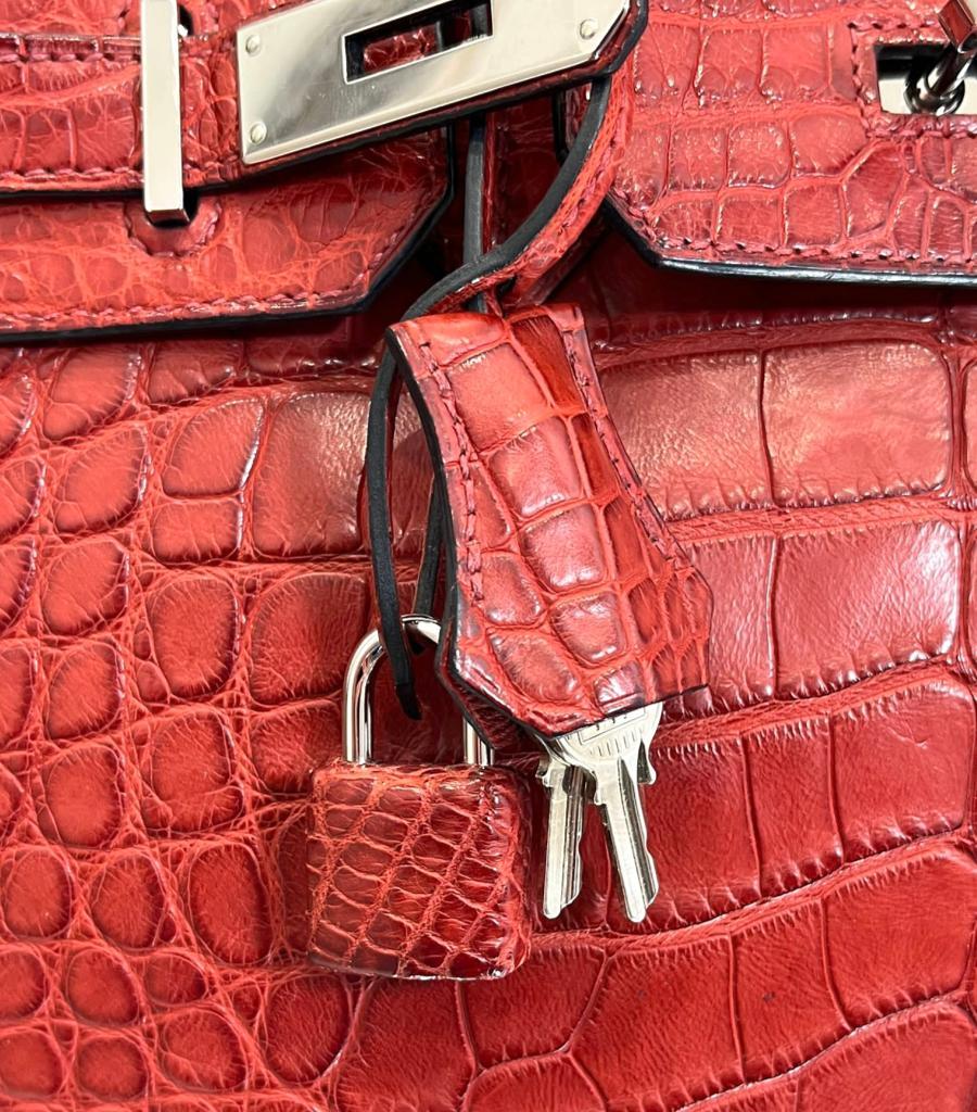 Hermes Birkin 30 Alligator Mississippiensis Skin Handbag For Sale 3