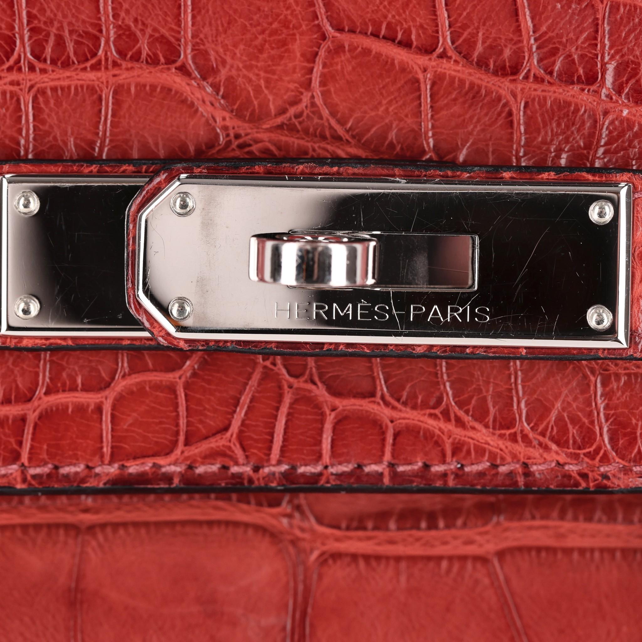 Hermes Birkin 30 Alligator Mississippiensis Skin Handbag For Sale 3