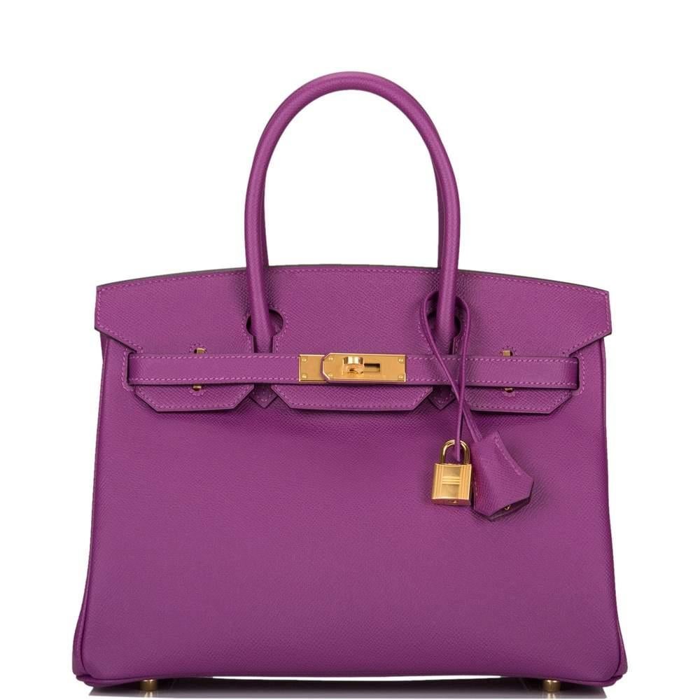 Hermes Birkin 30cm
Anemone a favorite among collectors
Epsom Leather
Gold Hardware

If you like epsom, this is the bag for you, as in this color it is very rare to find it in epsom
Waitlists are closed, why wait when you can buy it now without any