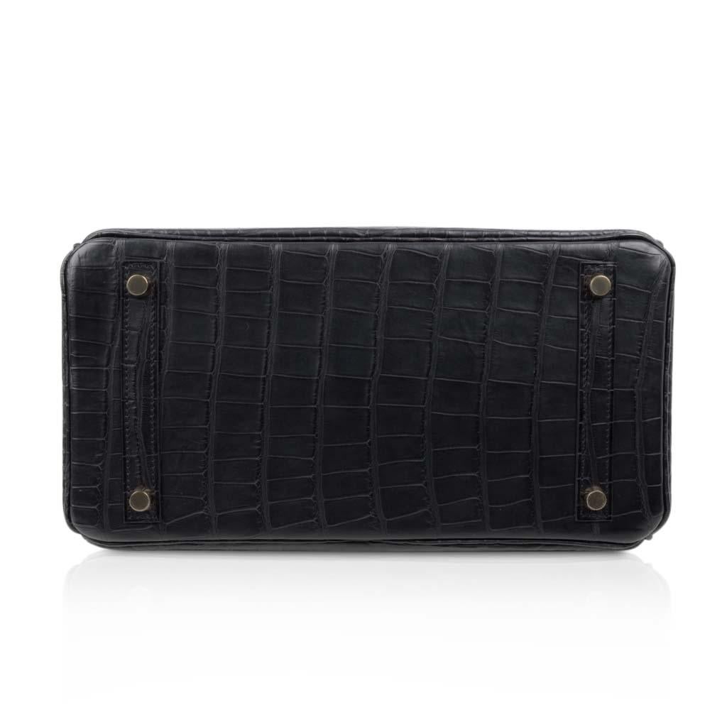 Hermes Birkin 30 Bag Black Matte Alligator Gold Hardware 4