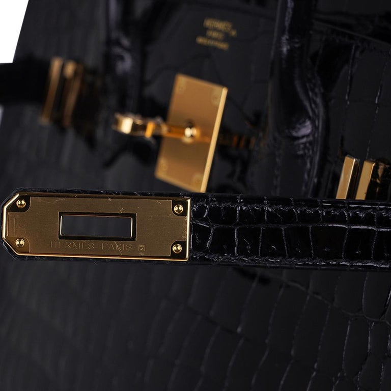 Hermes Birkin 30 Bag Black Porosus Crocodile Gold Hardware New w/Box In New Condition For Sale In Miami, FL