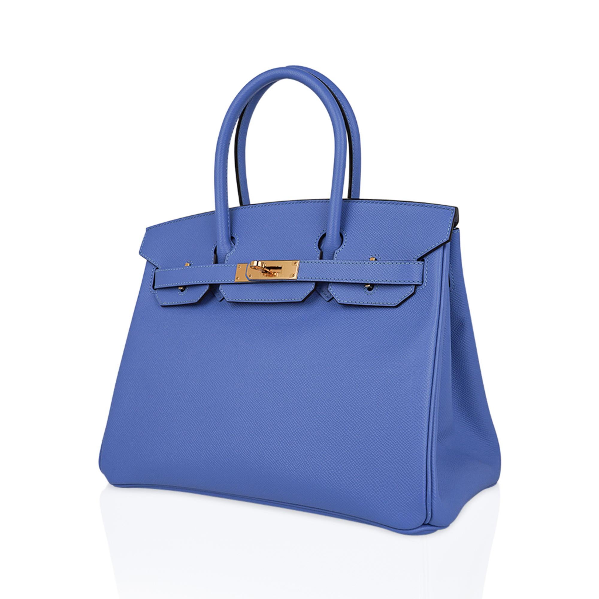 Mightychic offers an Beautiful neutral Bleu Paradis Hermes Birkin 30 bag is a rare find as the colour is retired.
Featured in Epsom leather which holds the shape of the bag and is lighter in weight. 
Accentuated with rich gold hardware.
This no