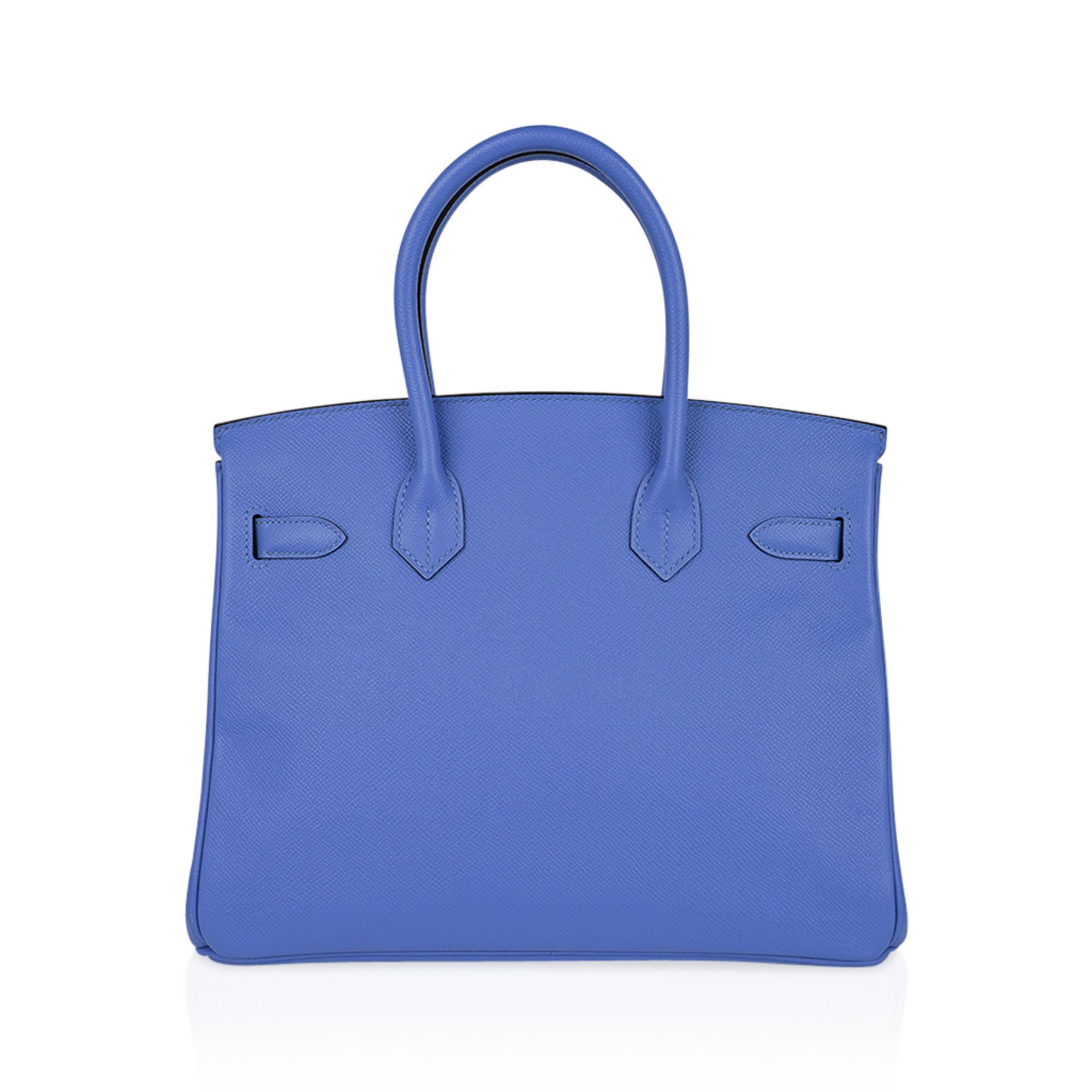 Hermes Birkin 30 Blue Paradis Bag Gold Hardware Epsom Leather In New Condition In Miami, FL