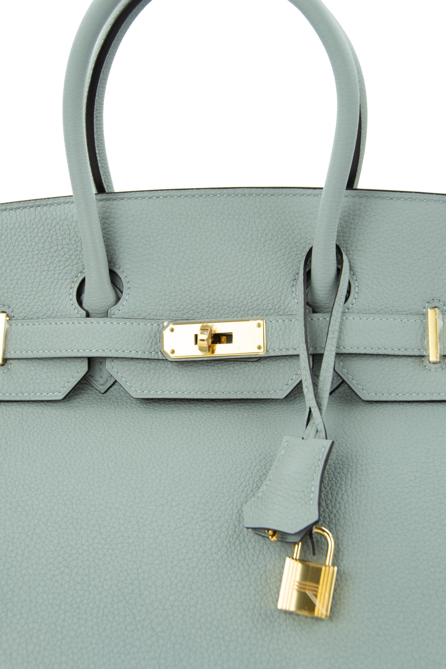 Hermes Birkin 30 Bag Gris Mouette Togo GHW In Excellent Condition For Sale In Newport, RI