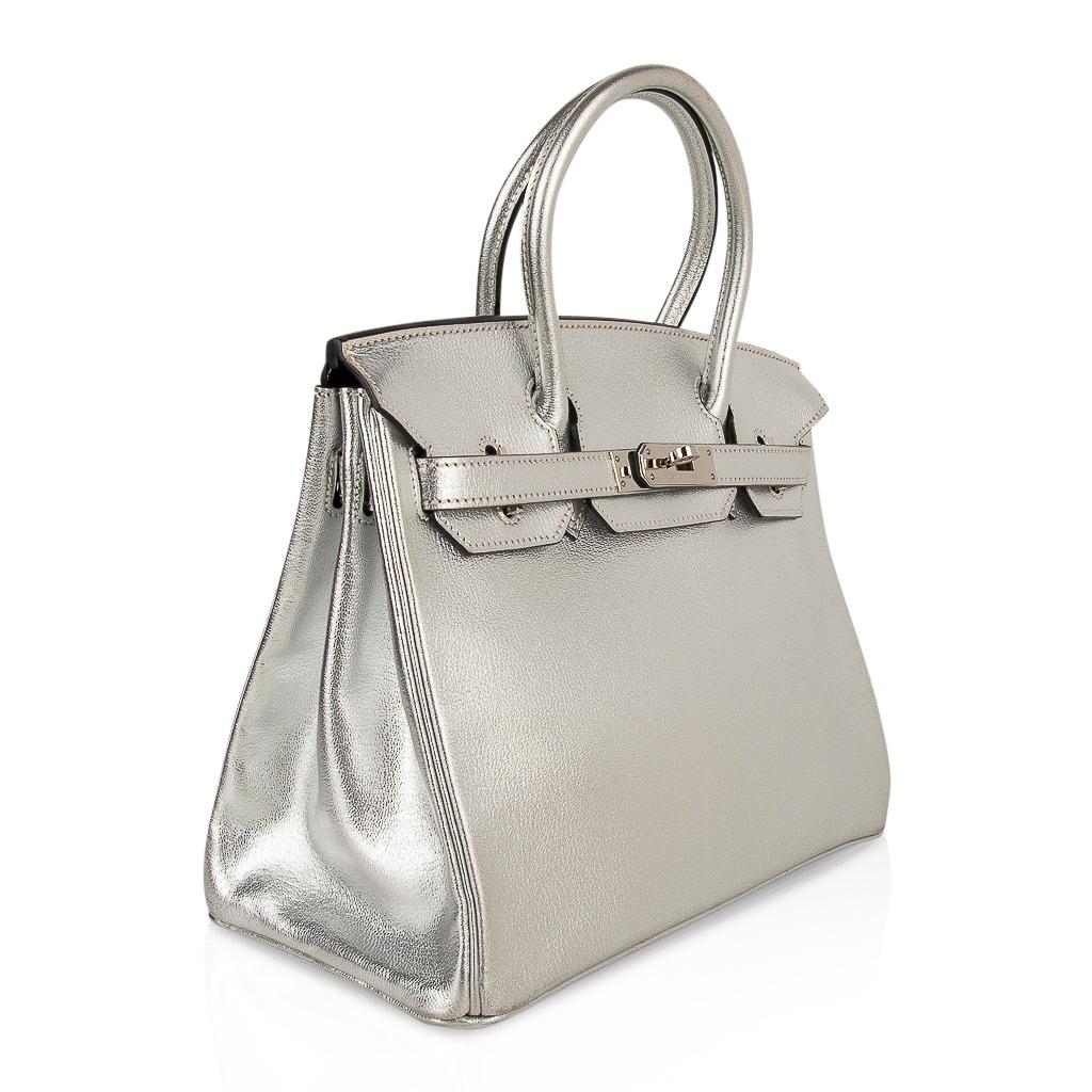 Hermes Birkin 30 Bag Silver Metallic Chevre Palladium Hardware Limited Edition In Good Condition In Miami, FL