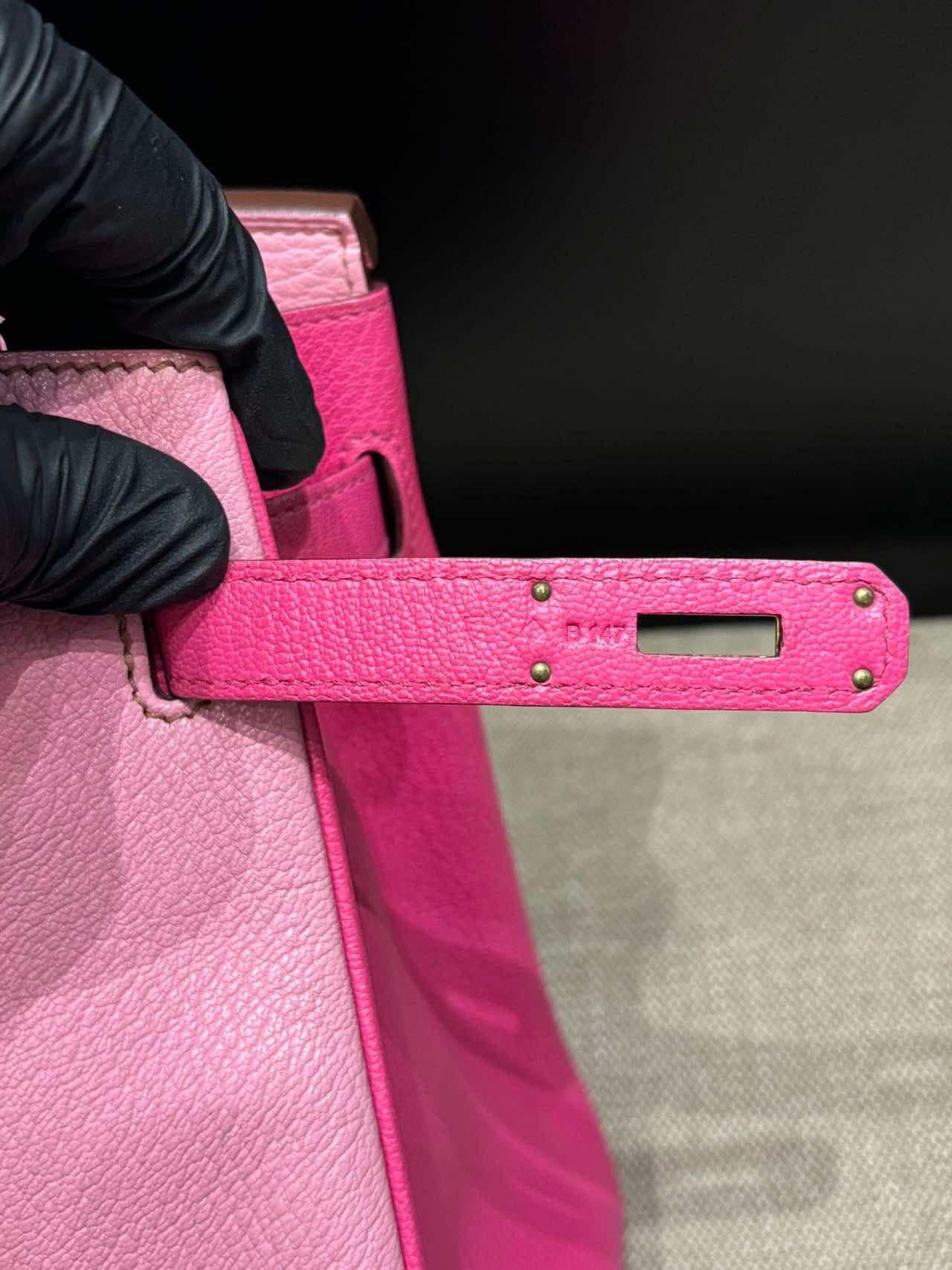 Hermes Birkin 30 Bubblegum 5P with rose tyrien special order bag GHW For Sale 9