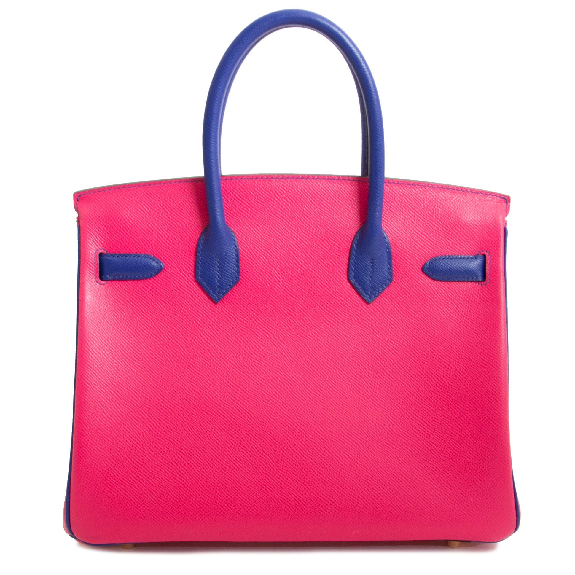 Hermès Birkin 30 Epsom HSS Horseshoe GHW Rose Tyrien / Bleu Electrique GHW
Showstopper alert! This beautiful Hermès Birkin bag in the size 30 is crafted out of two colors of sturdy and structured Epsom leather. The bag features gold toned hardware,