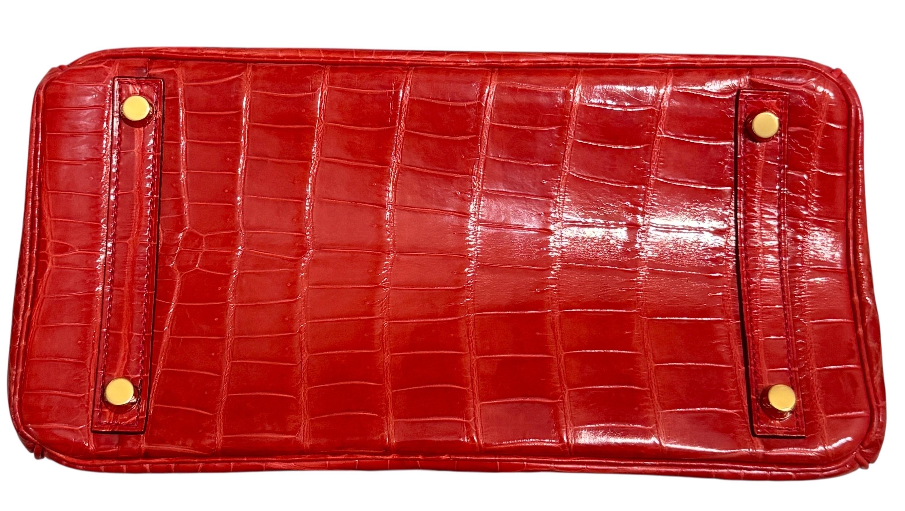 Hermes Birkin 30 Geranium Rot Niloticus Krokodilleder Gold Hardware im Zustand „Hervorragend“ im Angebot in Miami, FL