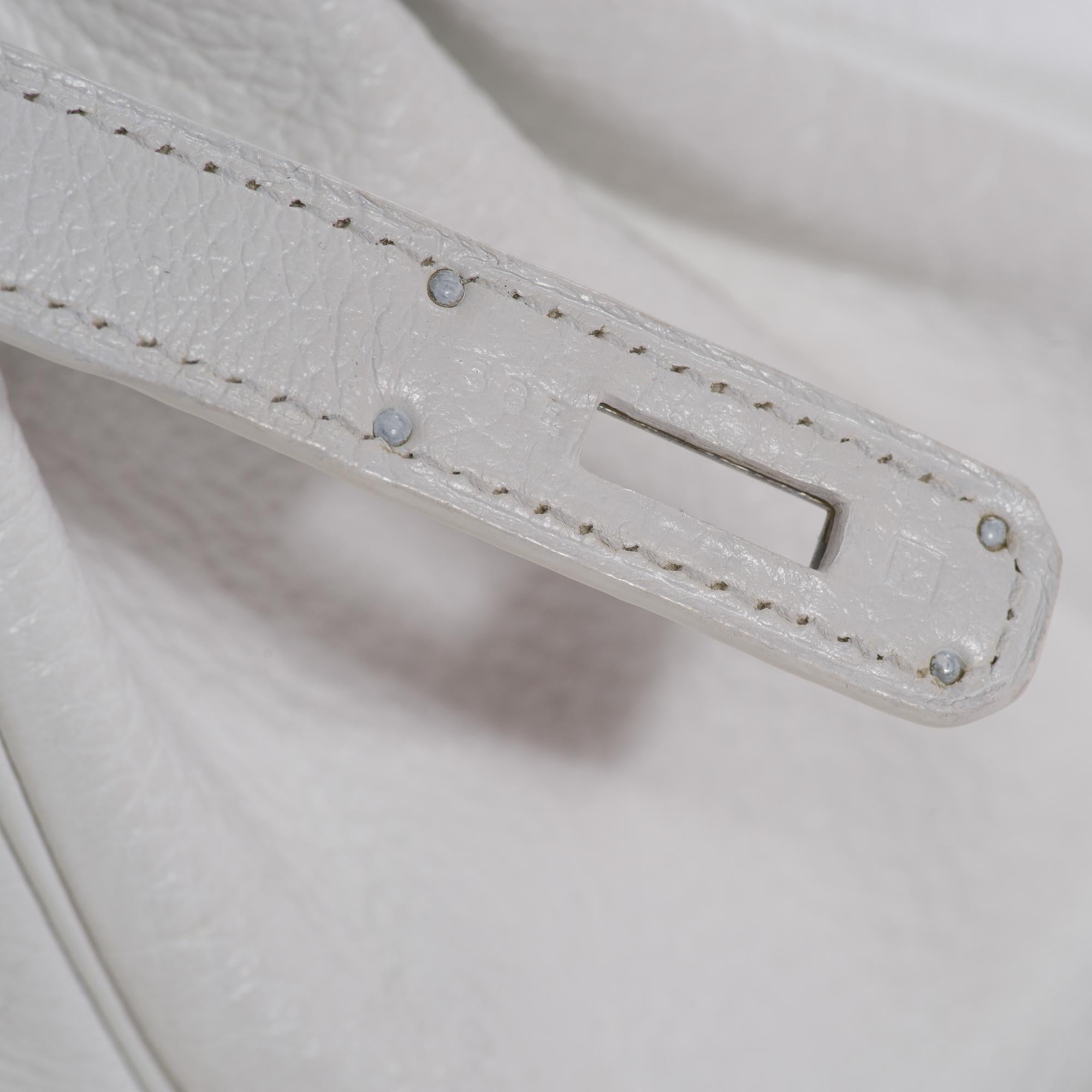Hermes Birkin 30 in white Togo leather, Palladium Hardware, excellent condition! 3
