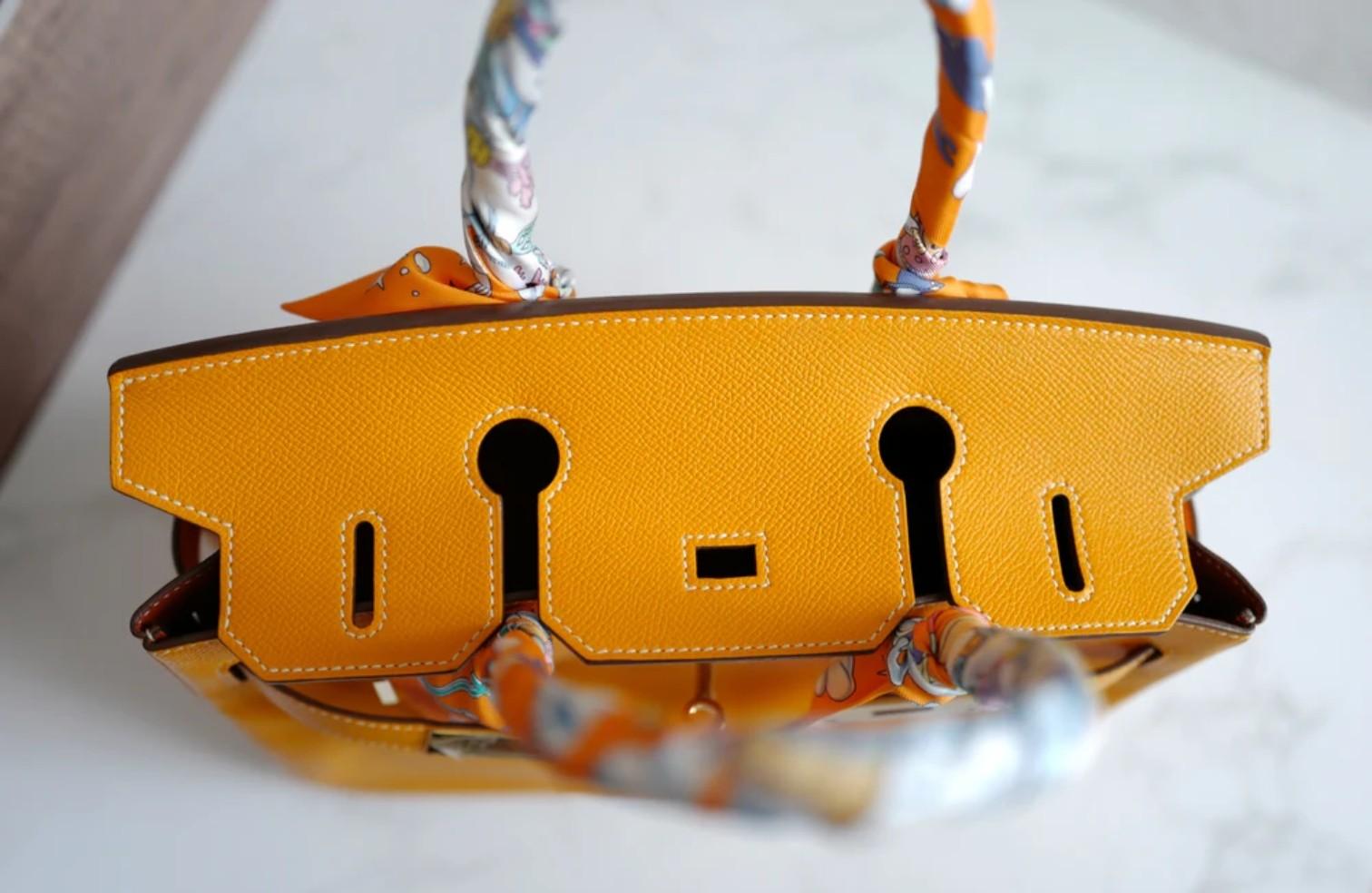 Hermès Birkin 30 Jaune d'Or Cuir Epsom Candy Edition Intérieur Orange & HW Or en vente 6