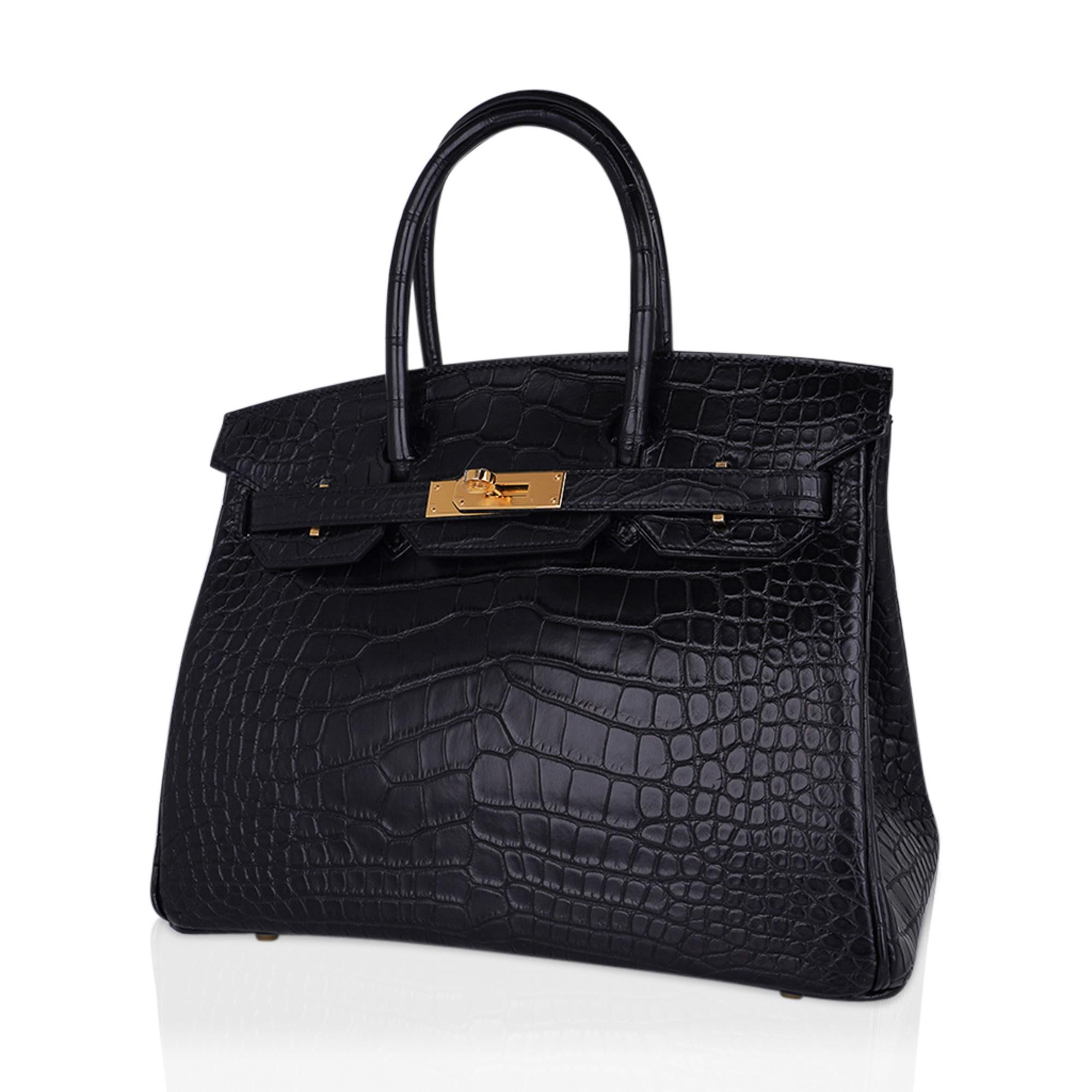Women's Hermes Birkin 30 Matte Alligator Black Bag Gold Hardware