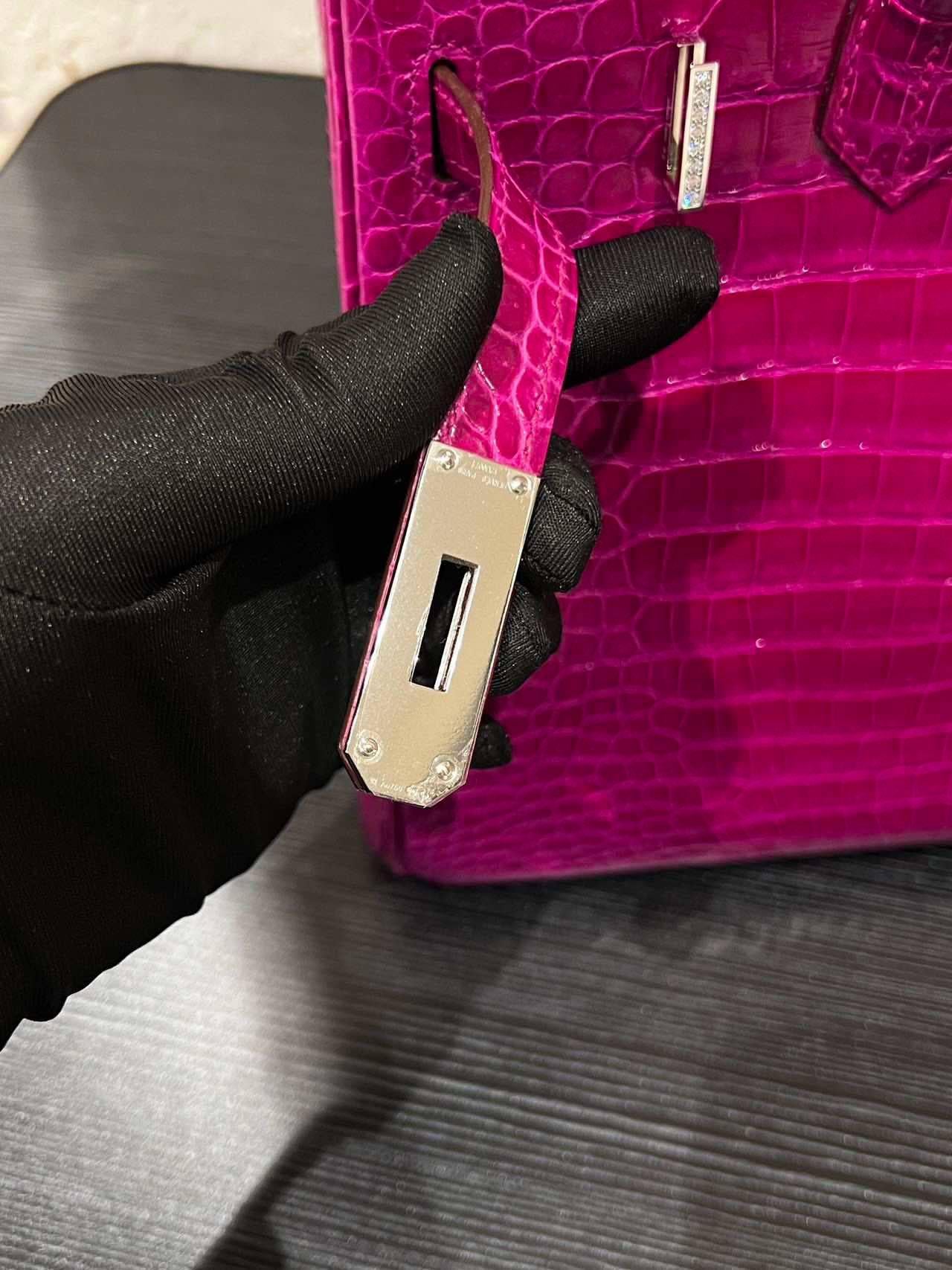 Hermes Birkin 30 Rosa Scheherazade Bolso Cocodrilo Brillante Con Diamantes Oro 18K en venta 7