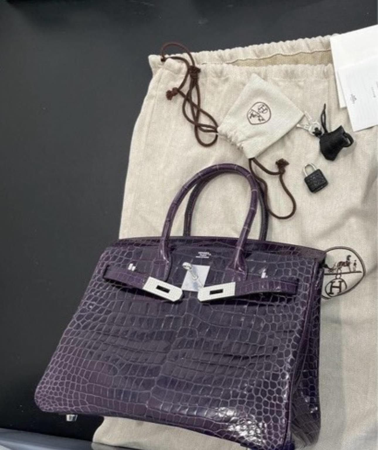 Hermes Birkin 30 Shiny Porosus Purple Amethyst Crocodile Bag with Diamonds For Sale 6