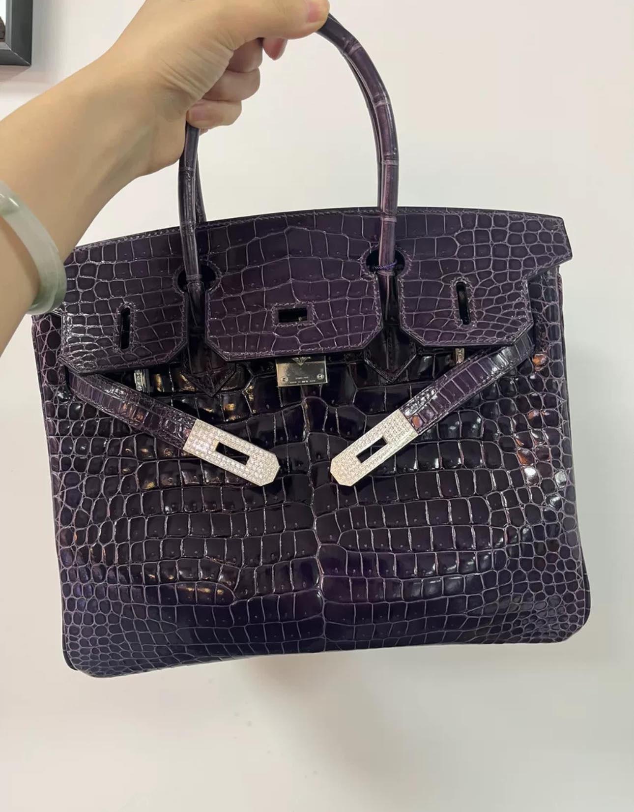 Hermes Birkin 30 Shiny Porosus Purple Amethyst Crocodile Bag with Diamonds For Sale 7