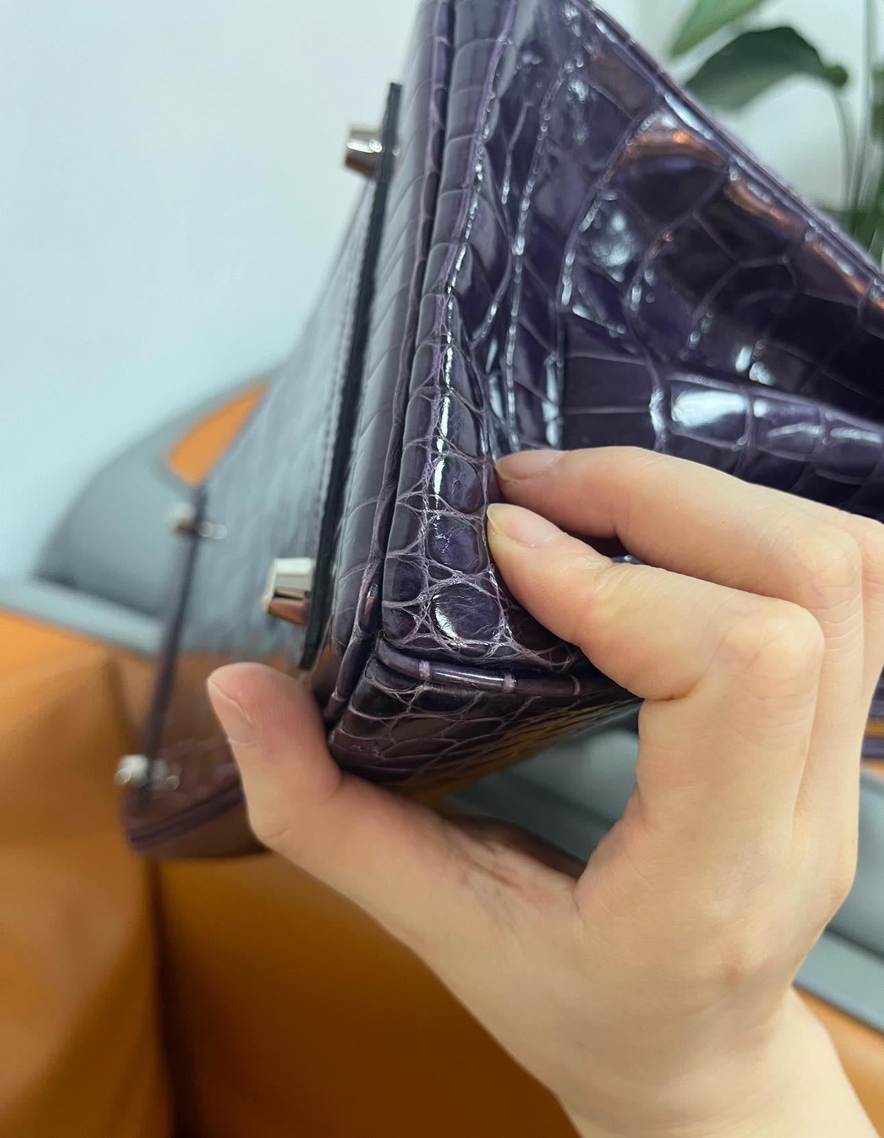 Hermes Birkin 30 Shiny Porosus Purple Amethyst Crocodile Bag with Diamonds For Sale 9