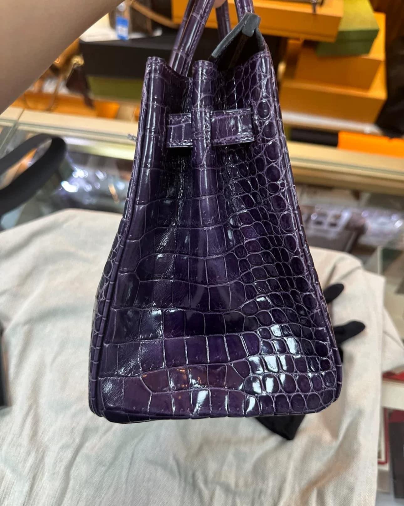 Hermes Birkin 30 Shiny Porosus Purple Amethyst Crocodile Bag with Diamonds For Sale 11