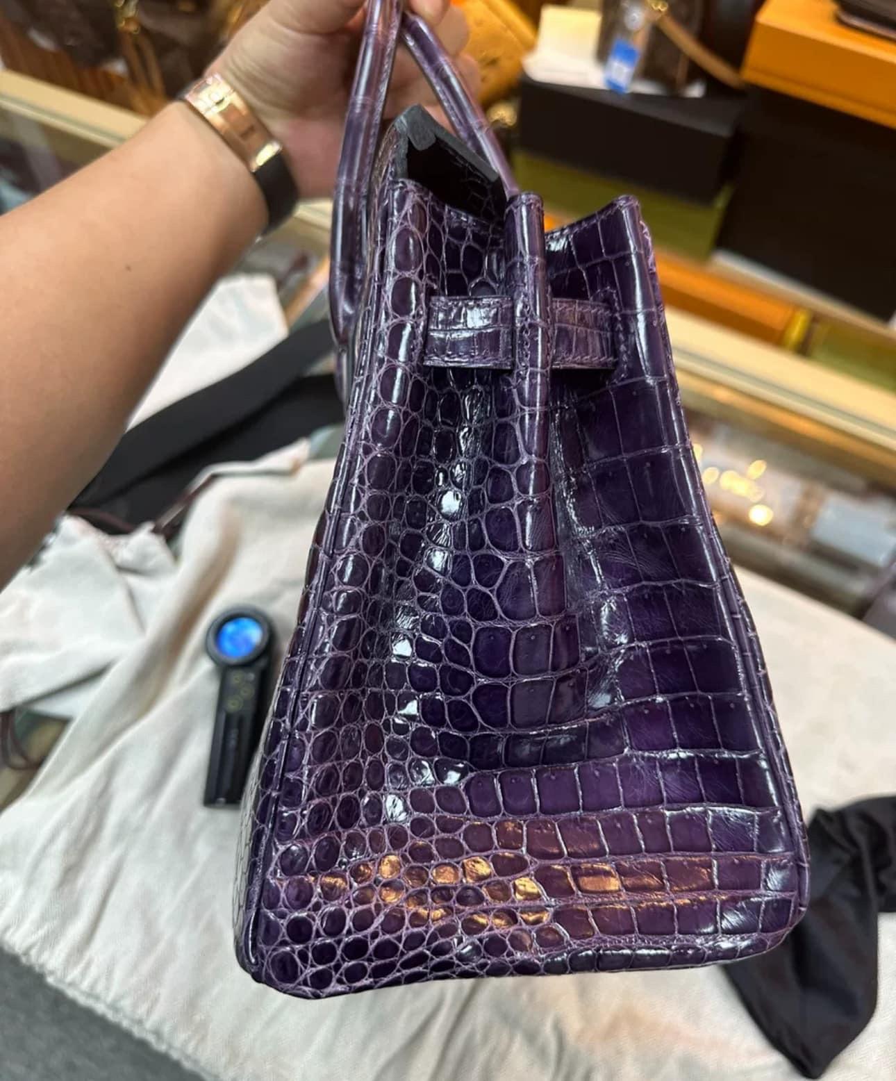 Hermes Birkin 30 Shiny Porosus Purple Amethyst Crocodile Bag with Diamonds For Sale 14
