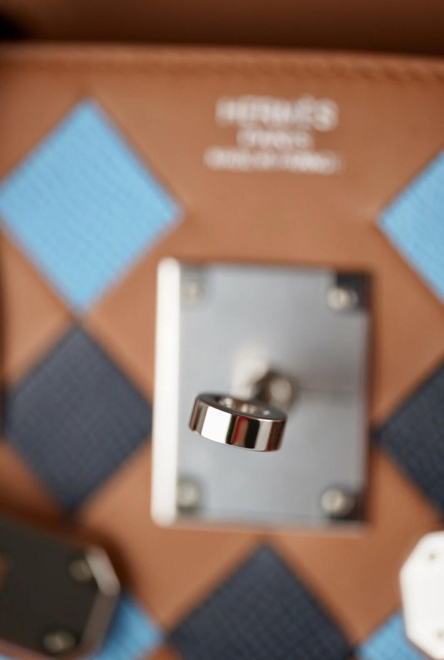 Hermes Birkin 30 Swift Epsom Tressage Gold/Bleu du Nord/Bleu Indigo Limited Edit en vente 5