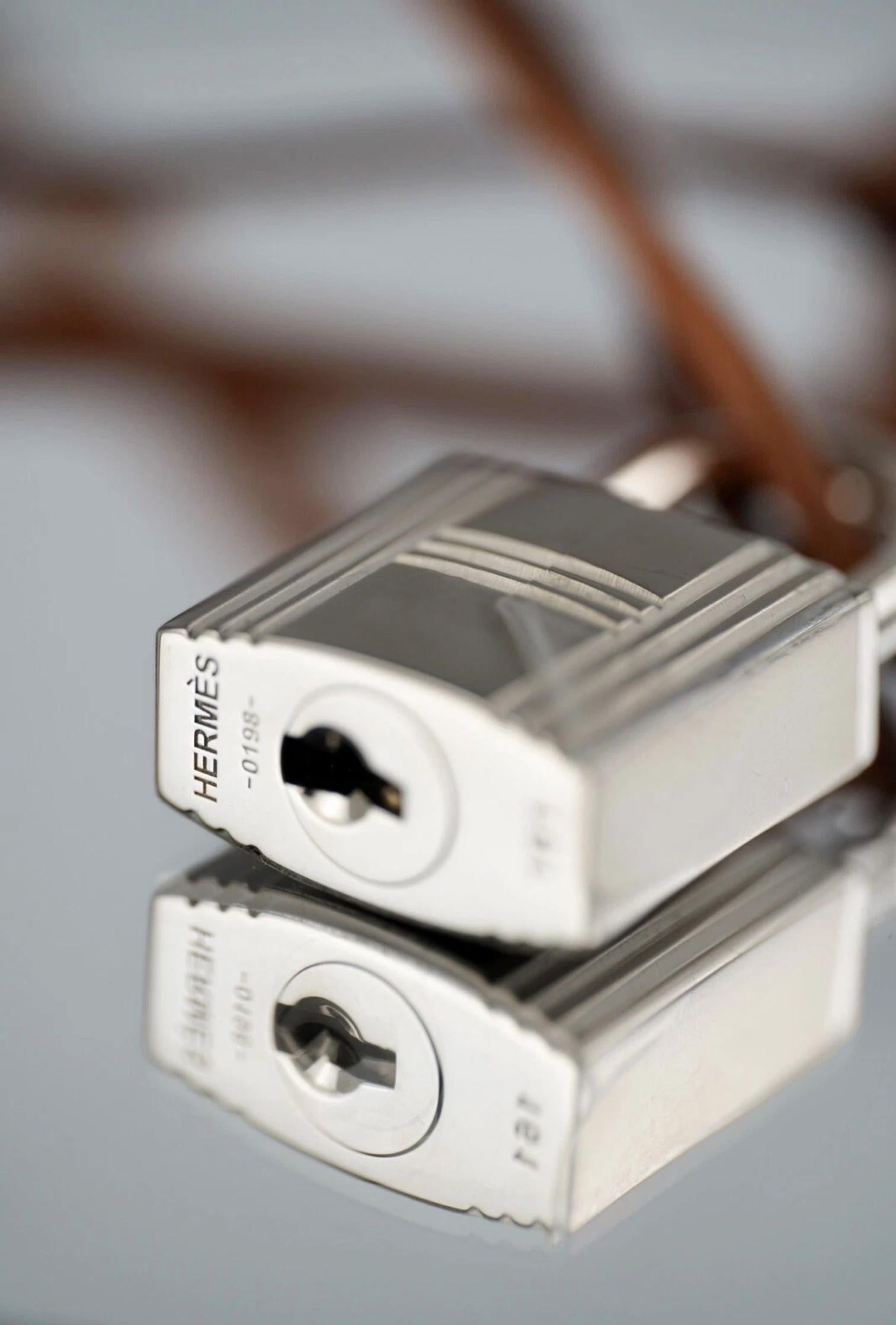 Hermes Birkin 30 Swift Epsom Tressage Gold/Bleu du Nord/Bleu Indigo Limited Edit en vente 8