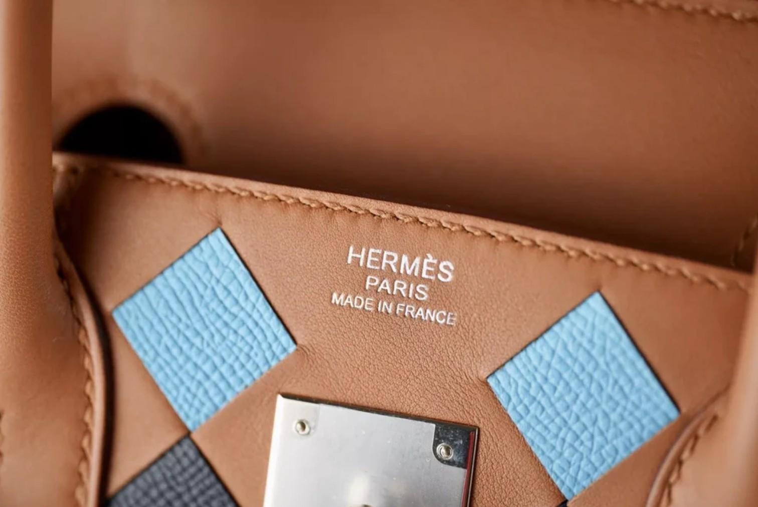 Hermes Birkin 30 Swift Epsom Tressage Gold/Bleu du Nord/Bleu Indigo Limited Edit en vente 10