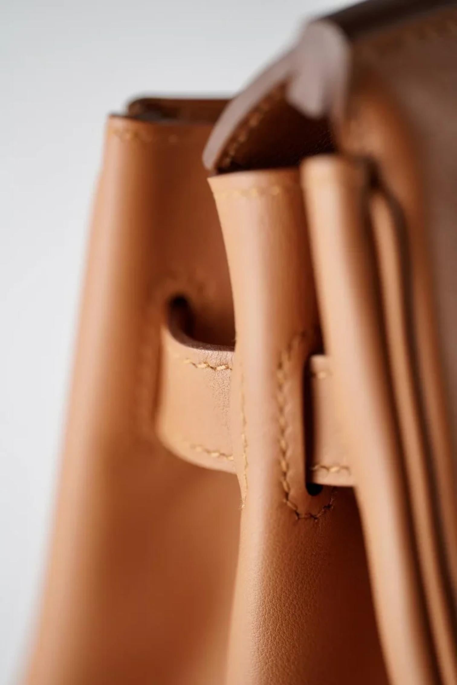 Hermes Birkin 30 Swift Epsom Tressage Gold/Bleu du Nord/Bleu Indigo Limited Edit en vente 2